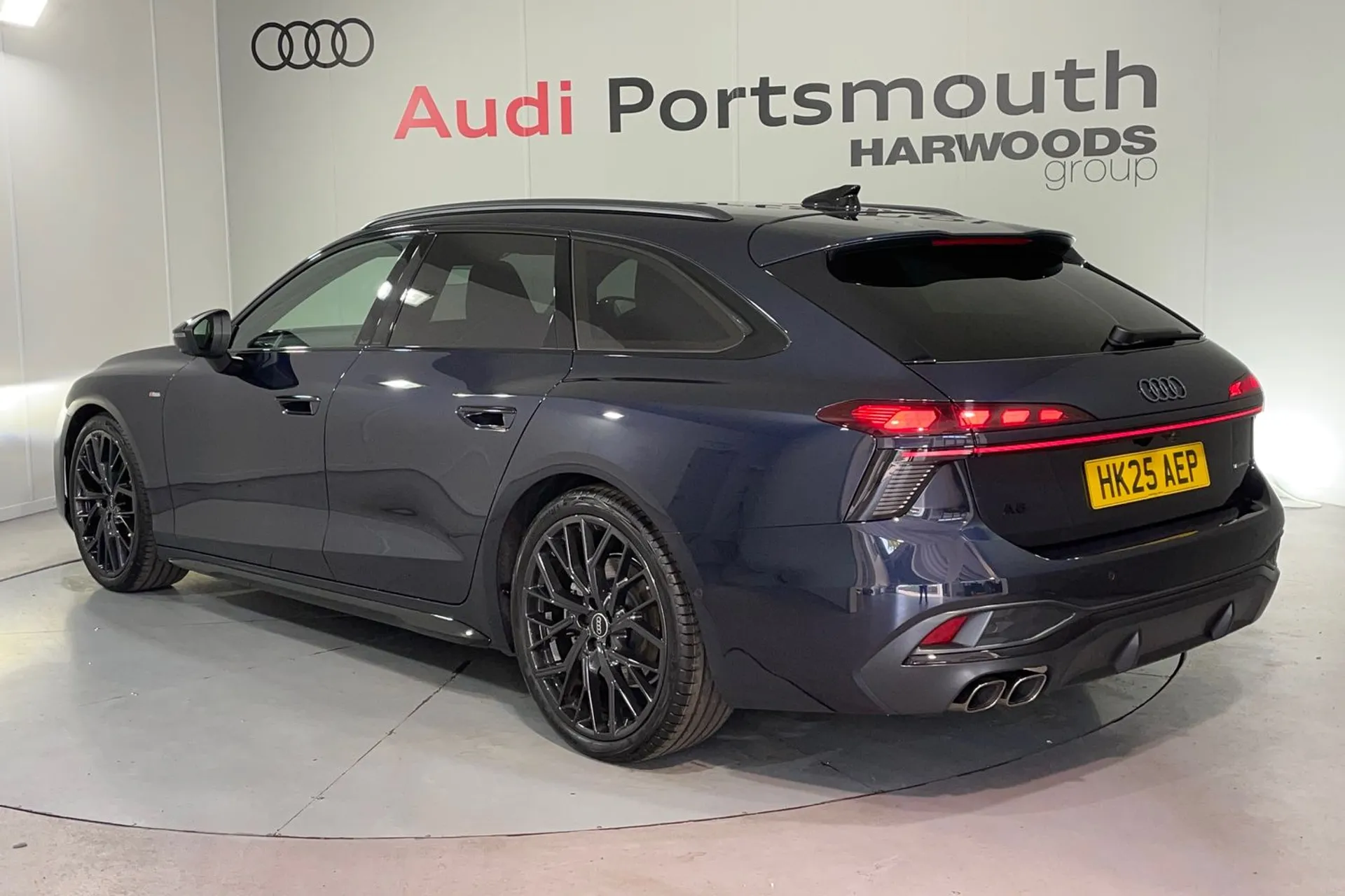 Audi A6 thumbnail image number 9