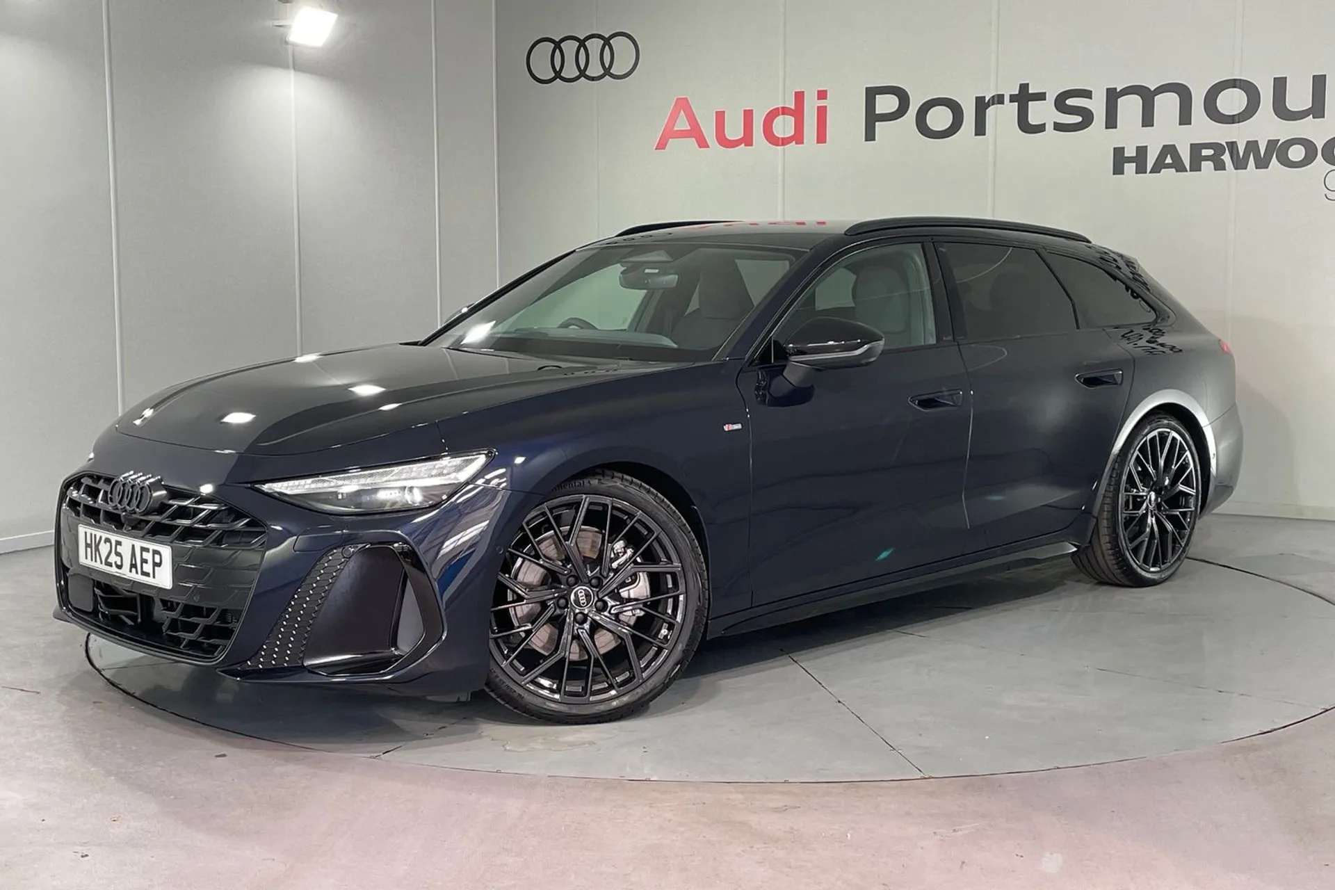 Audi A6 thumbnail image number 11