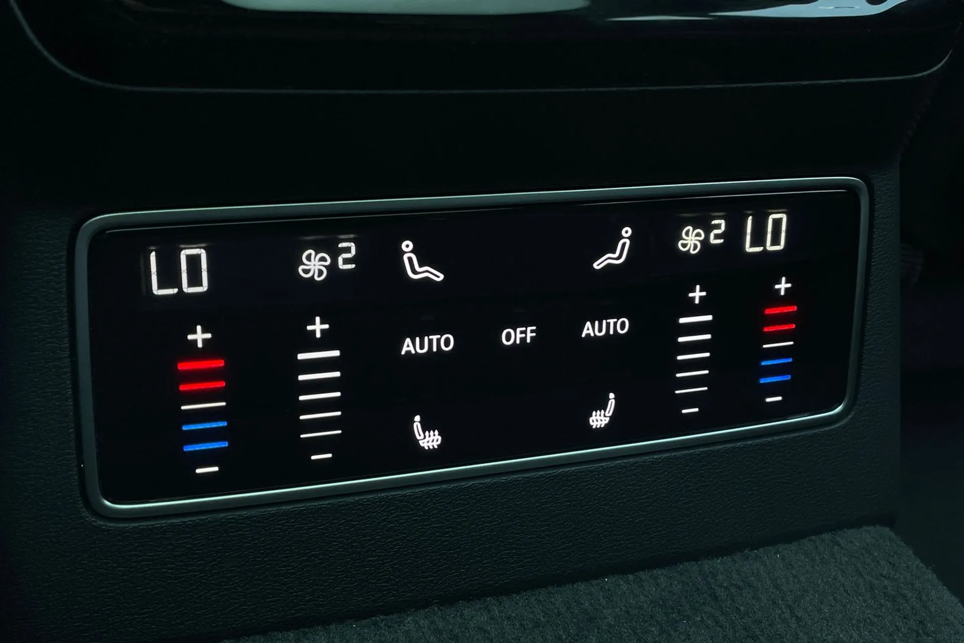 Audi A6 thumbnail image number 28