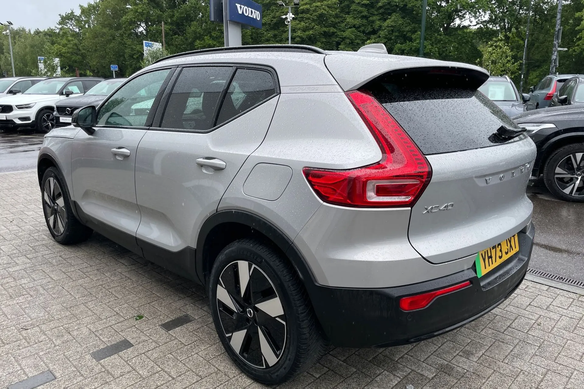 Volvo XC40 thumbnail image number 9