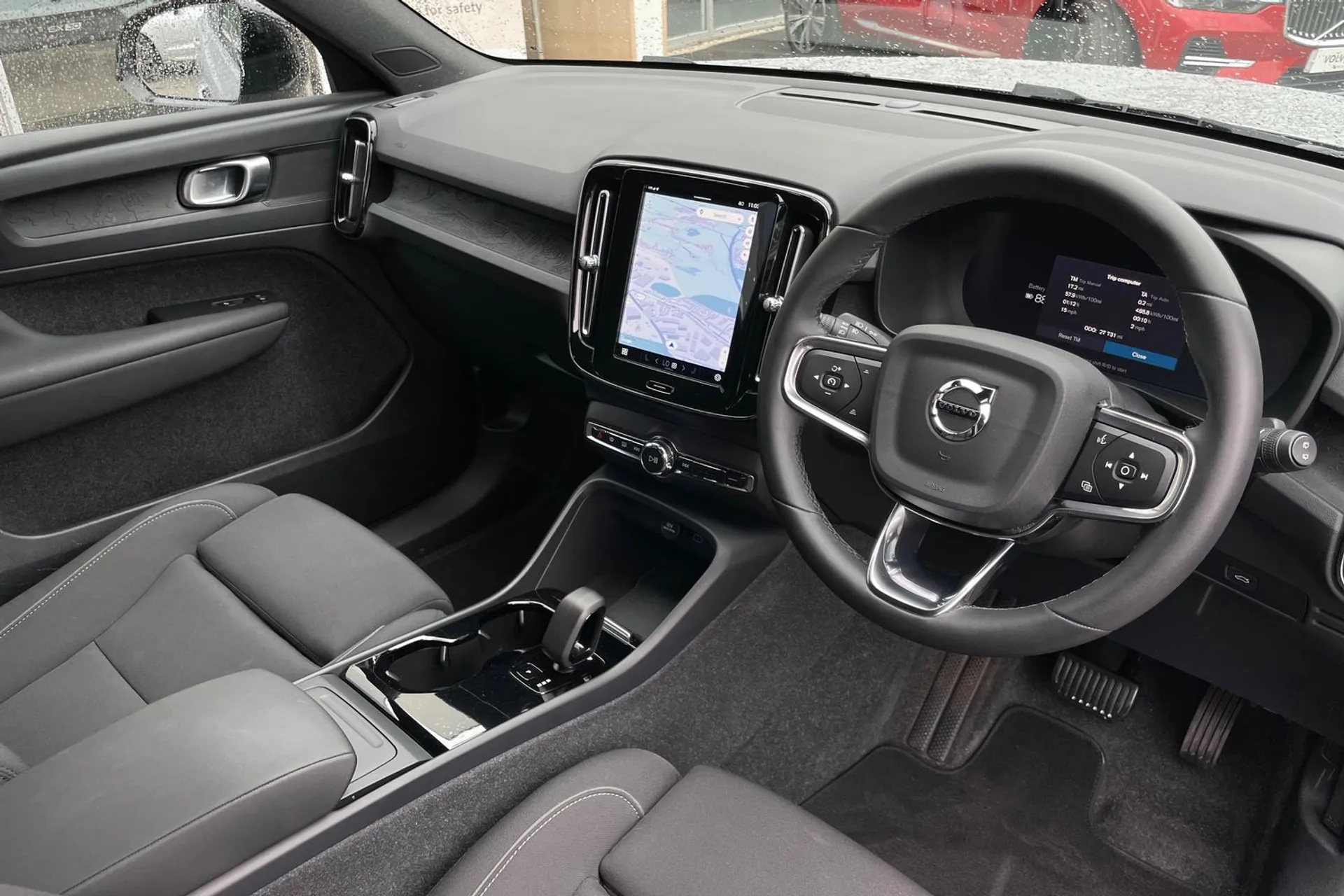 Volvo XC40 thumbnail image number 5