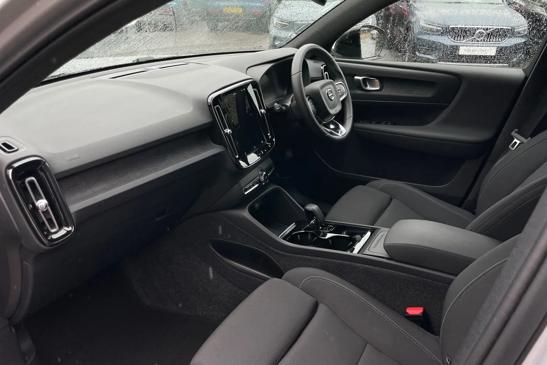 Volvo XC40 thumbnail image number 26