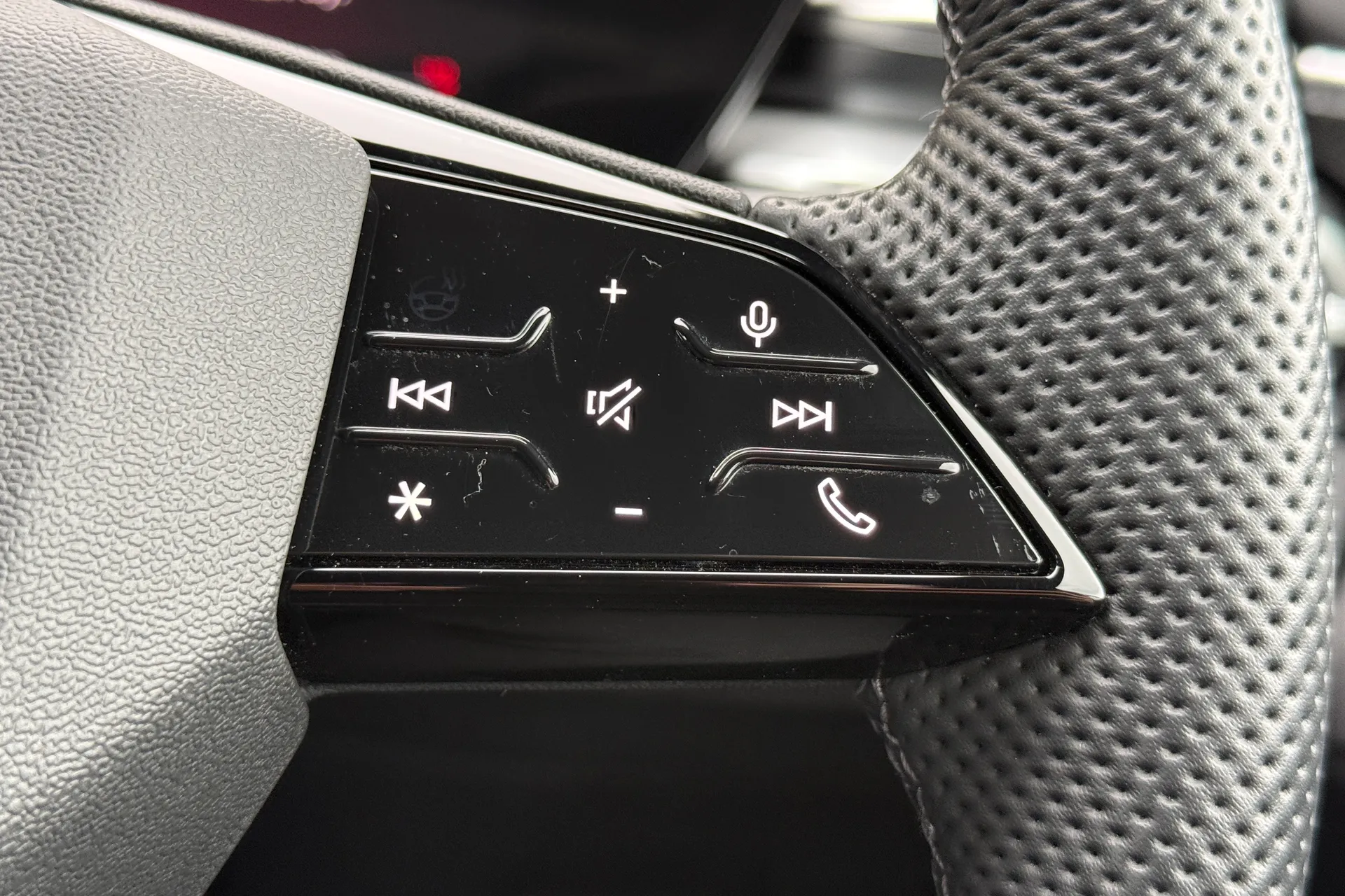 Audi A6 thumbnail image number 16
