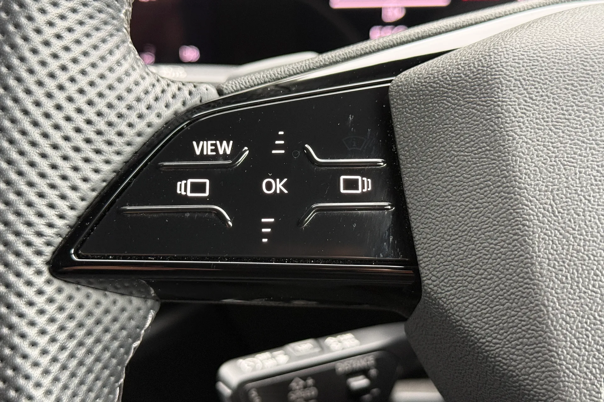Audi A6 thumbnail image number 15