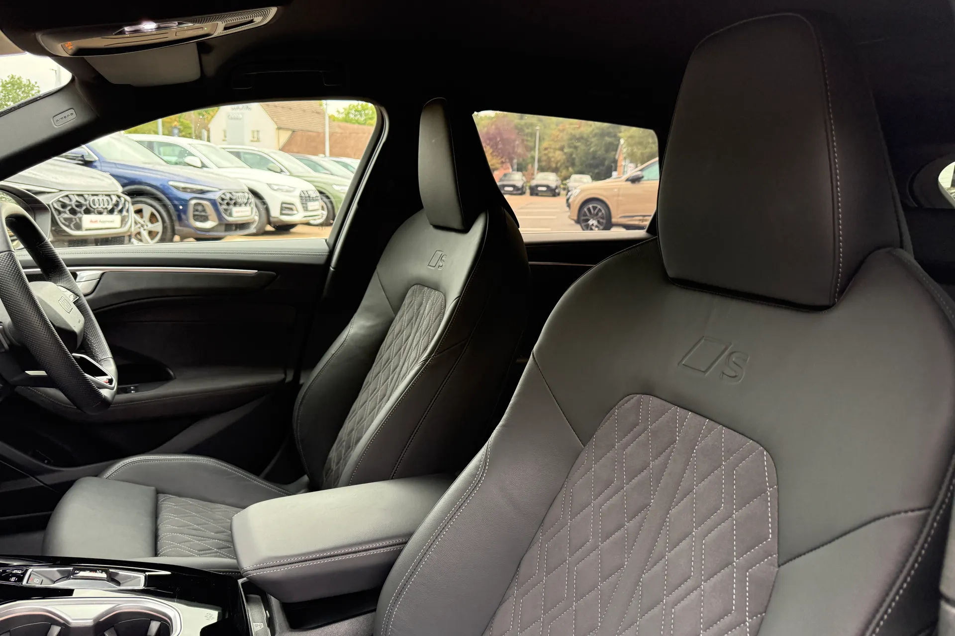 Audi A6 thumbnail image number 48