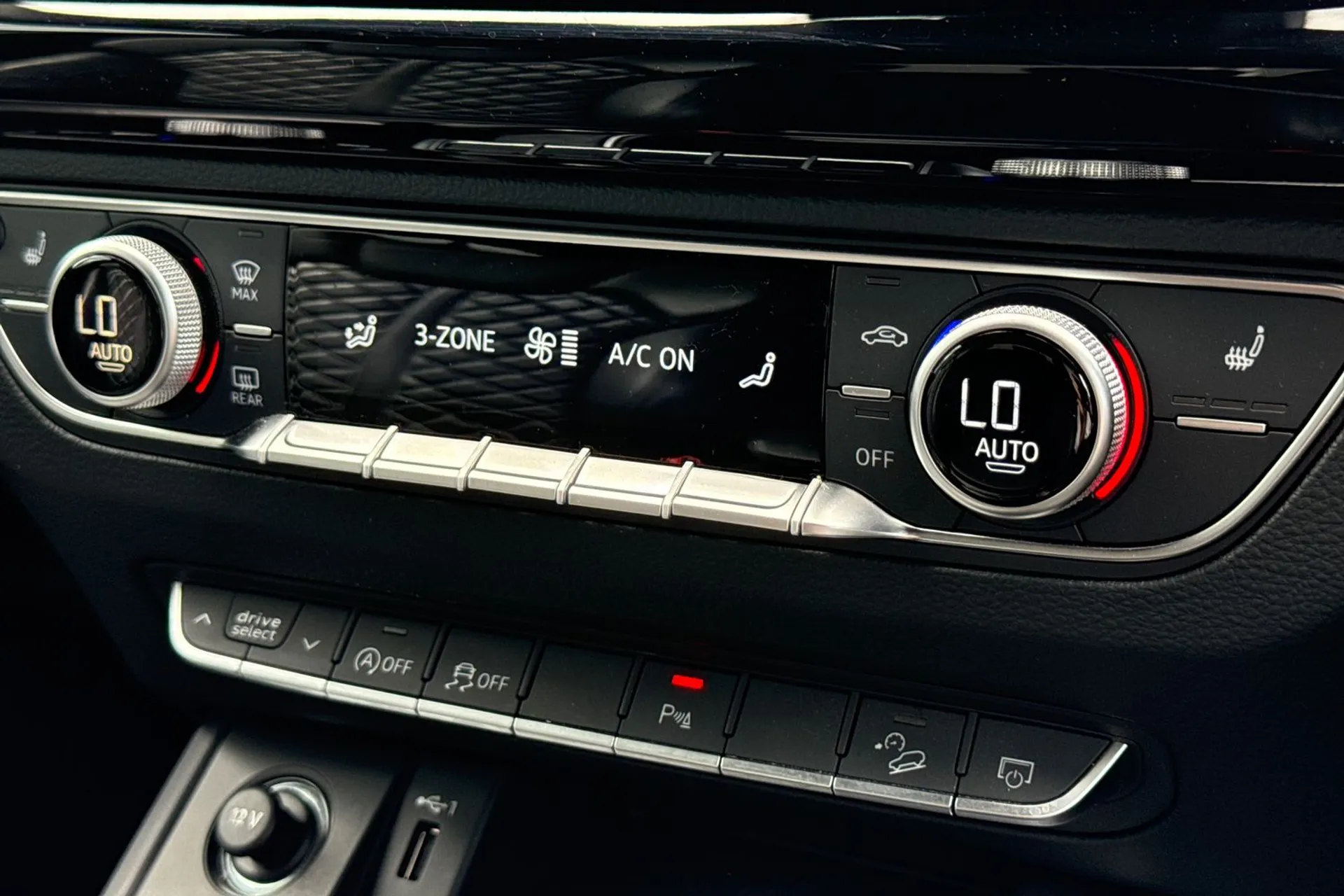 Audi Q5 thumbnail image number 39