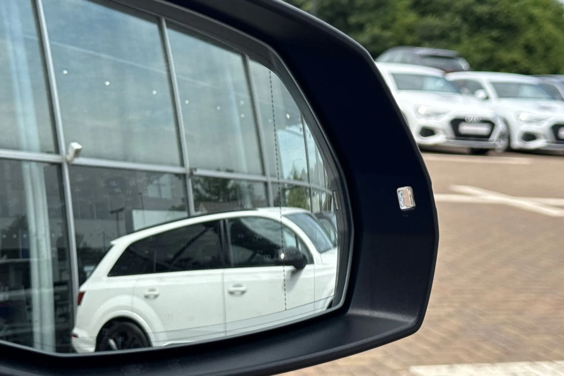Audi Q5 thumbnail image number 49