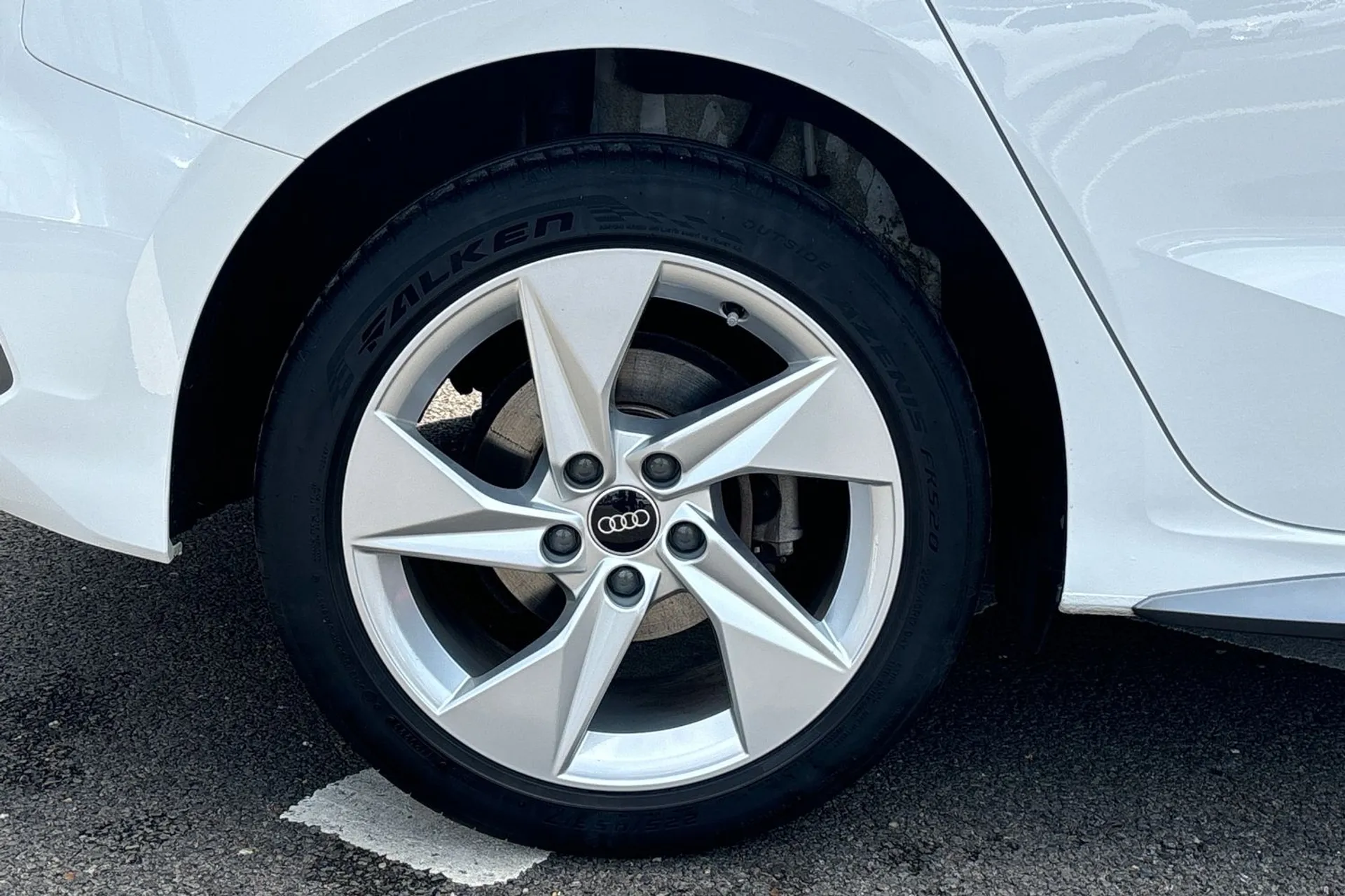 Audi A3 thumbnail image number 12