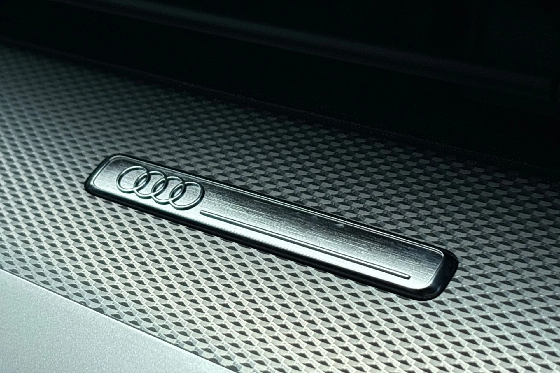 Audi A3 thumbnail image number 46