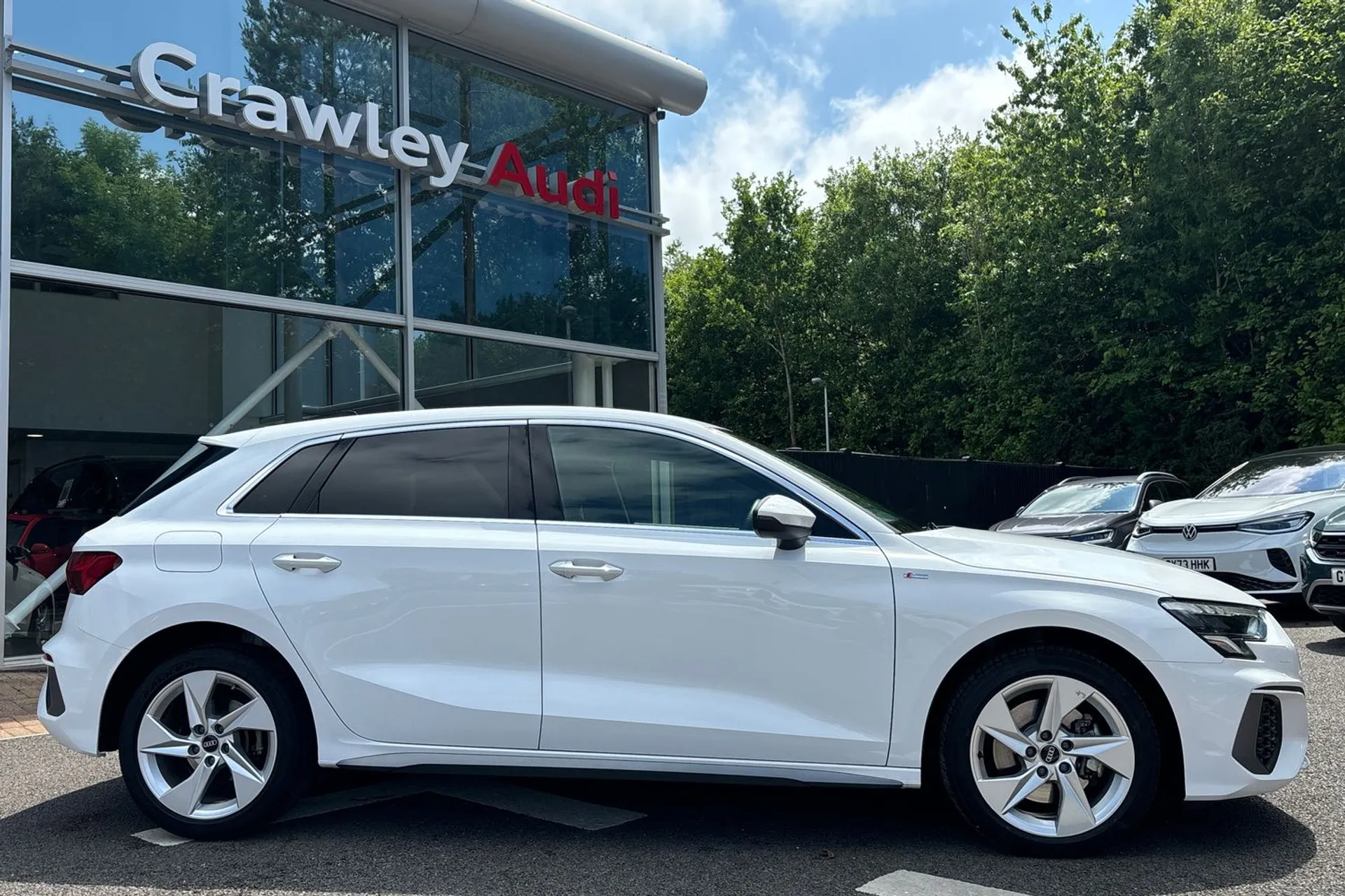 Audi A3 thumbnail image number 2
