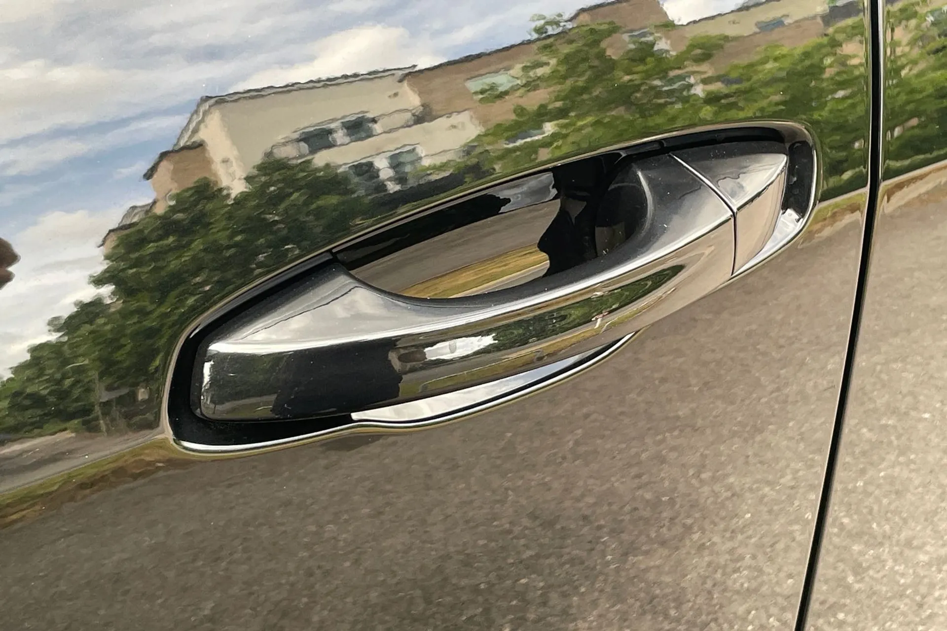 Audi Q3 thumbnail image number 13