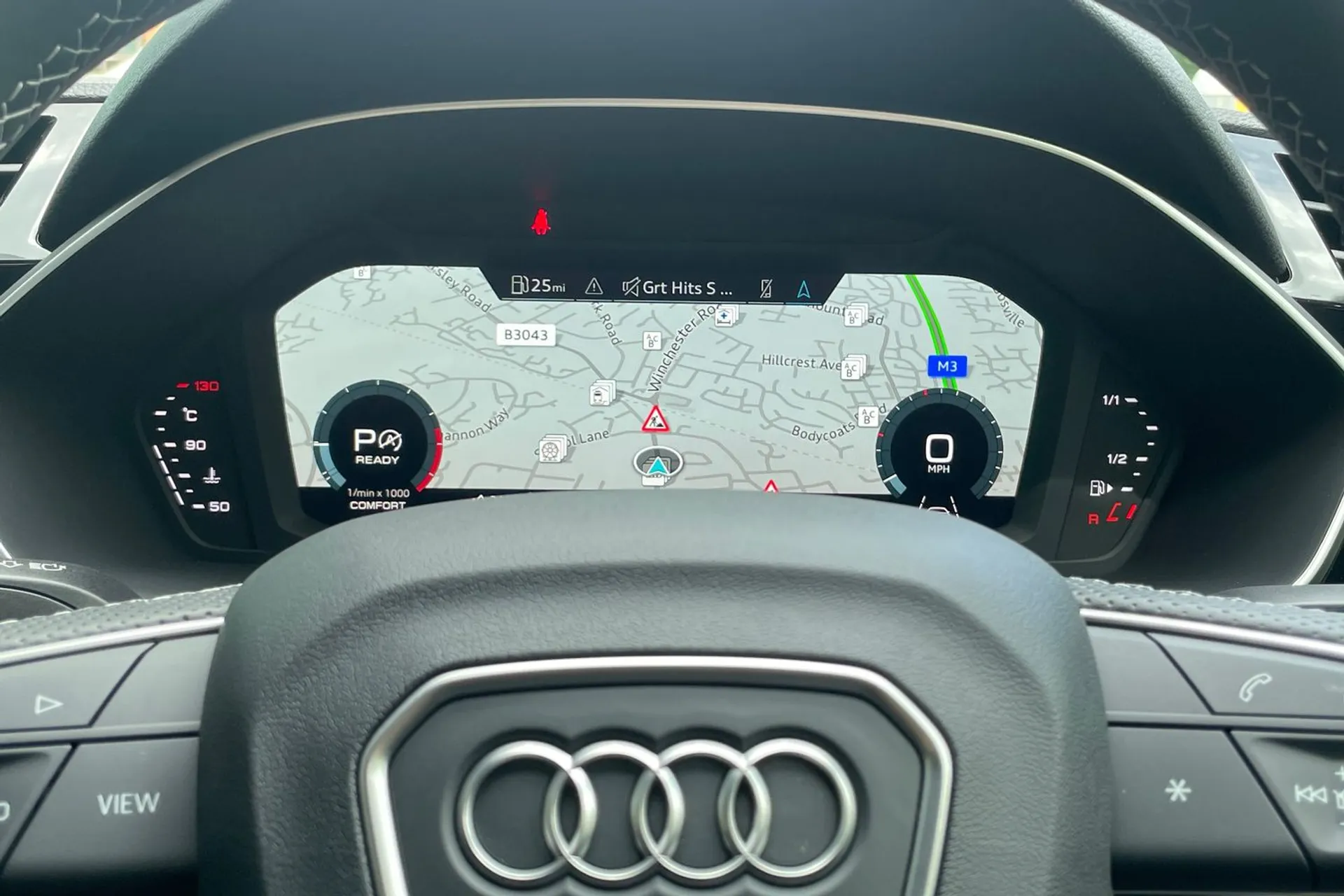 Audi Q3 thumbnail image number 60