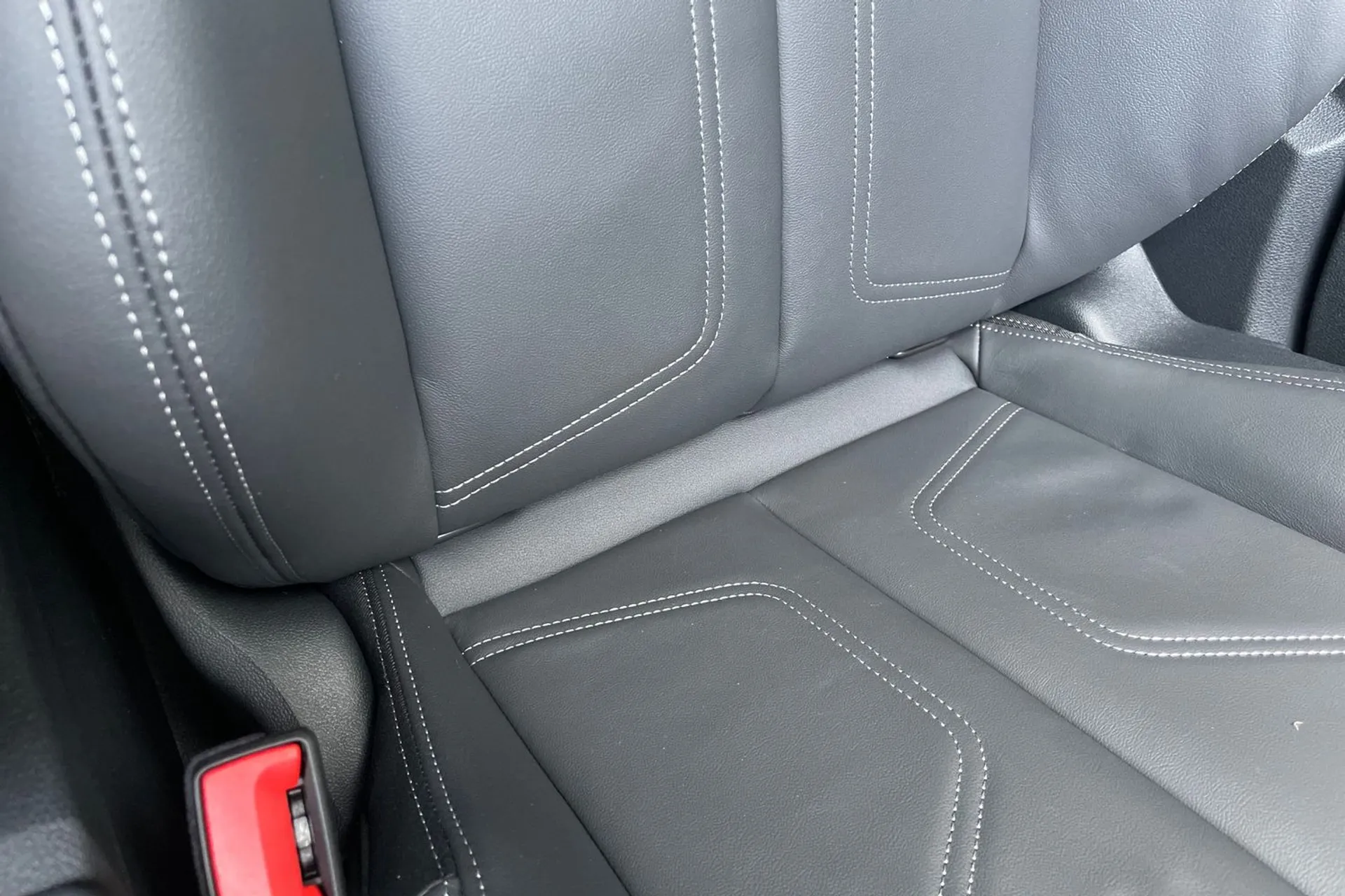 Audi Q3 thumbnail image number 45