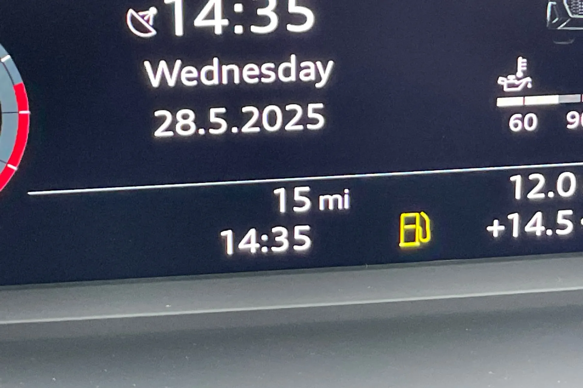 Audi Q3 thumbnail image number 41