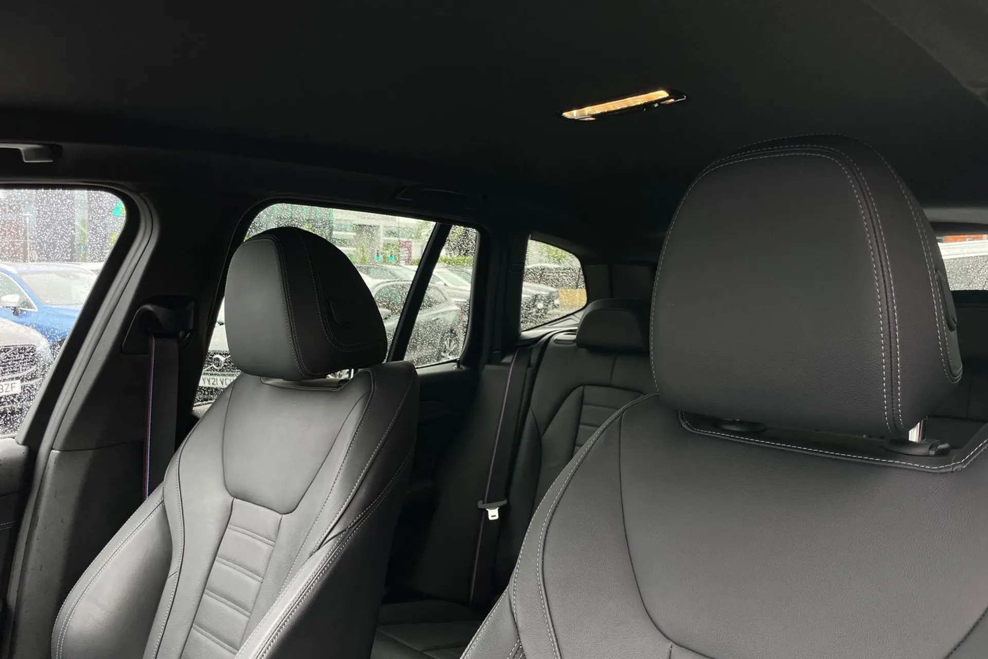 BMW X3 thumbnail image number 28