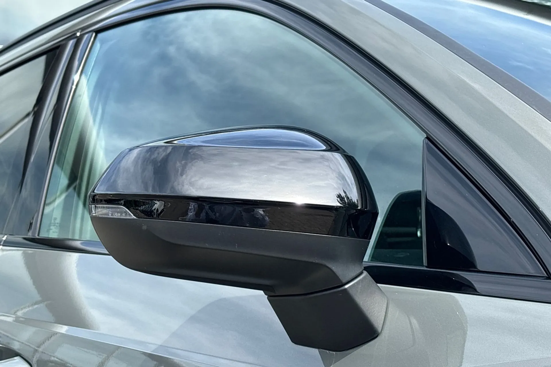 Audi Q3 thumbnail image number 49