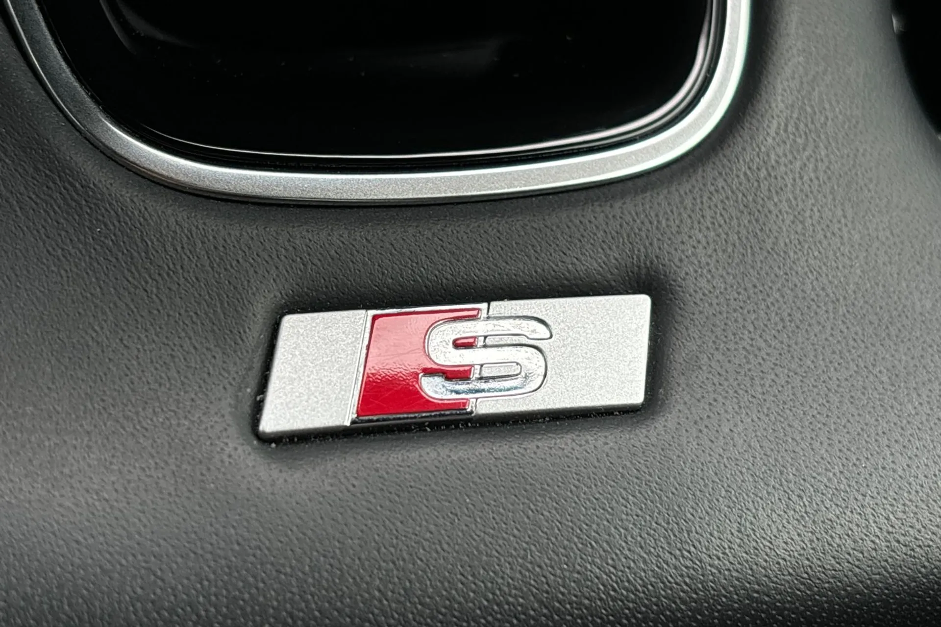 Audi A3 thumbnail image number 48