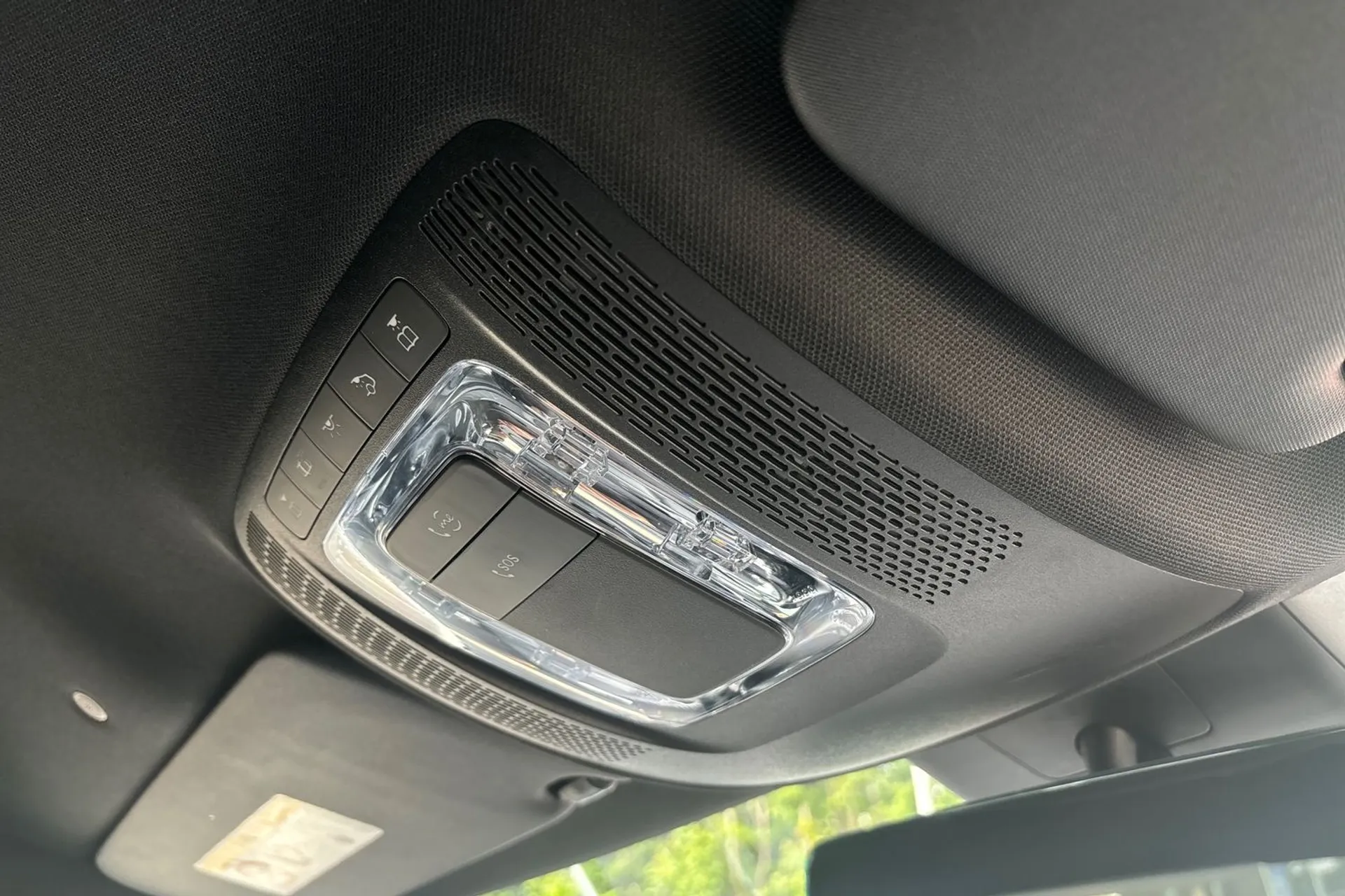 MERCEDES-BENZ CLA thumbnail image number 41