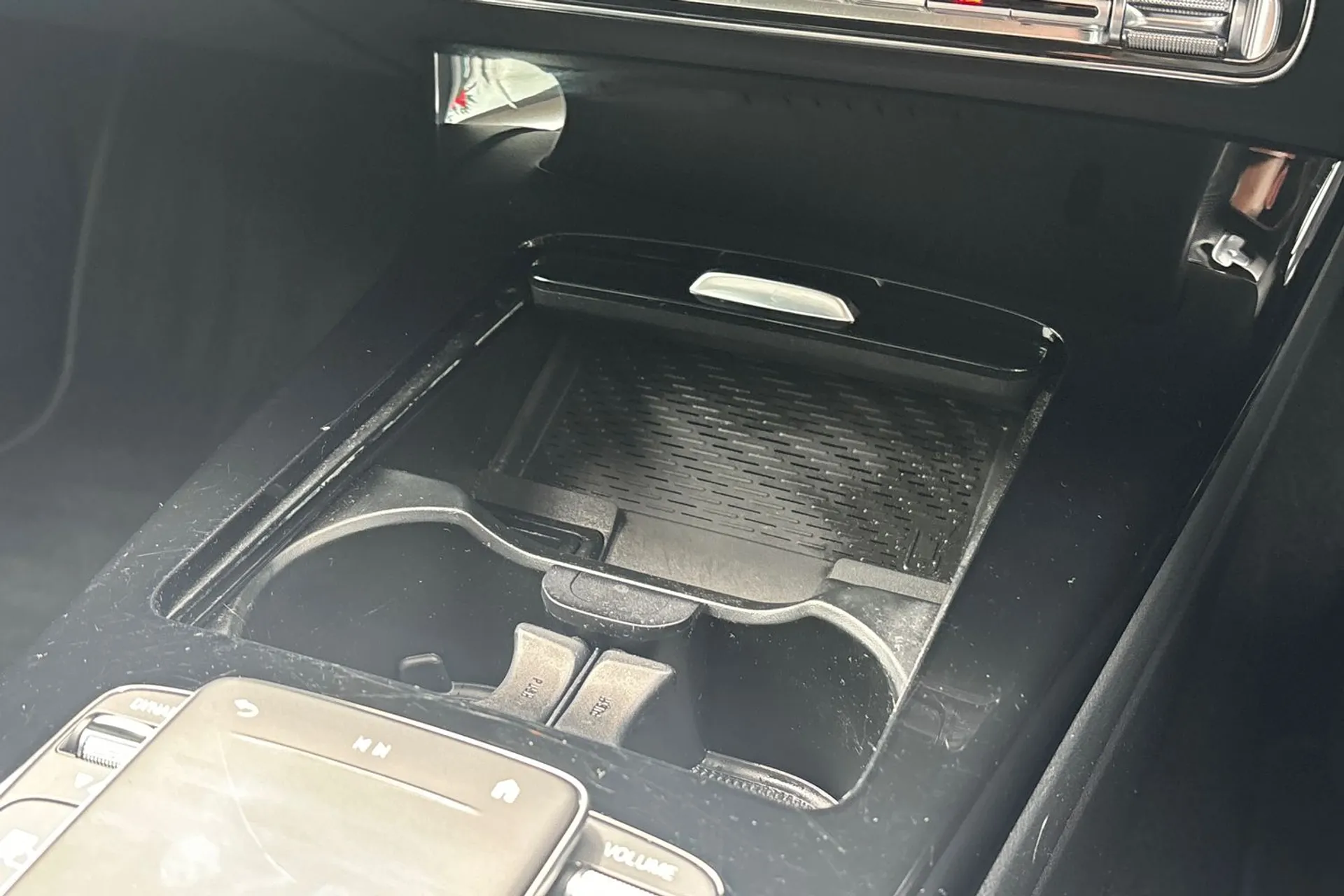 MERCEDES-BENZ CLA thumbnail image number 42