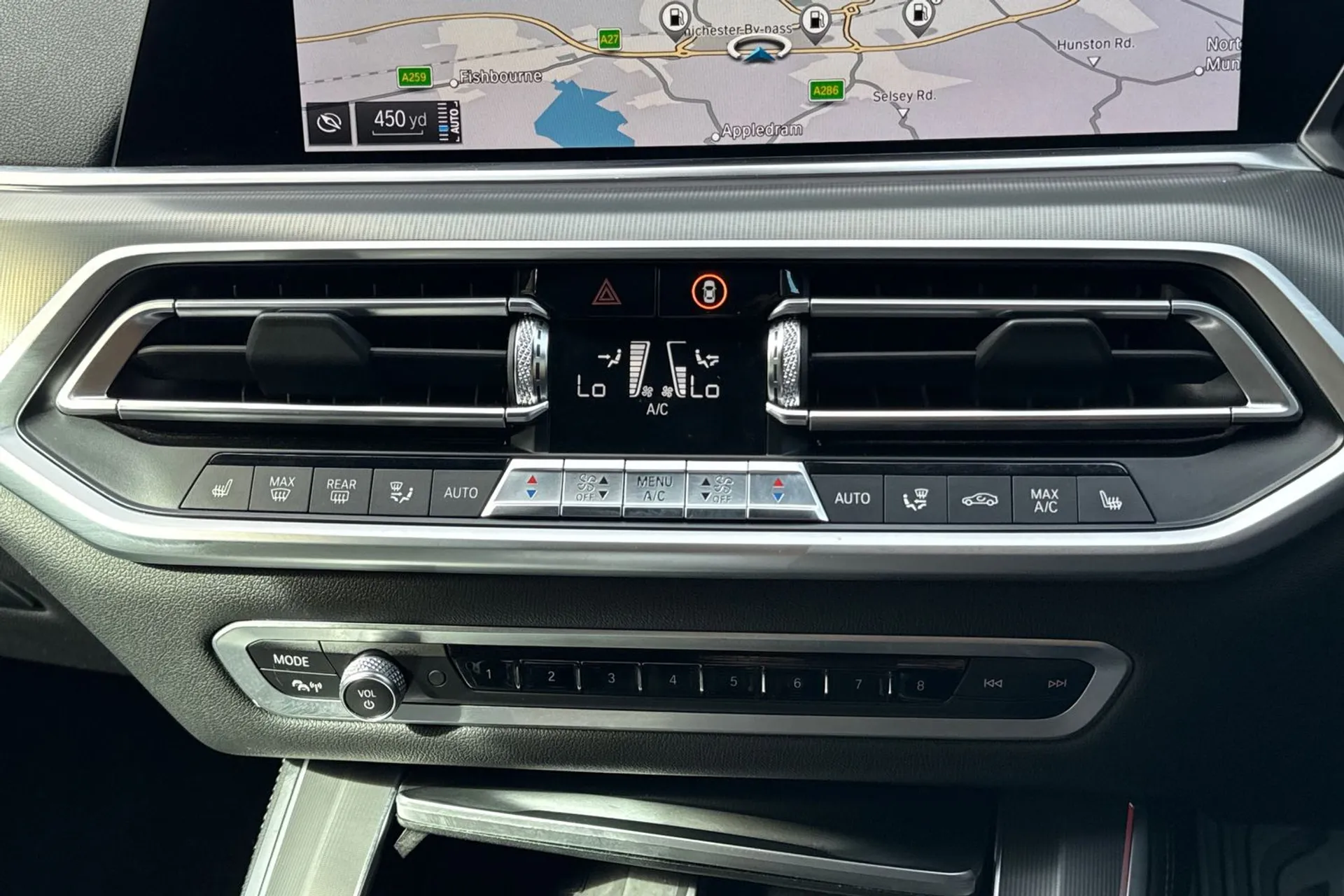 BMW X5 thumbnail image number 40