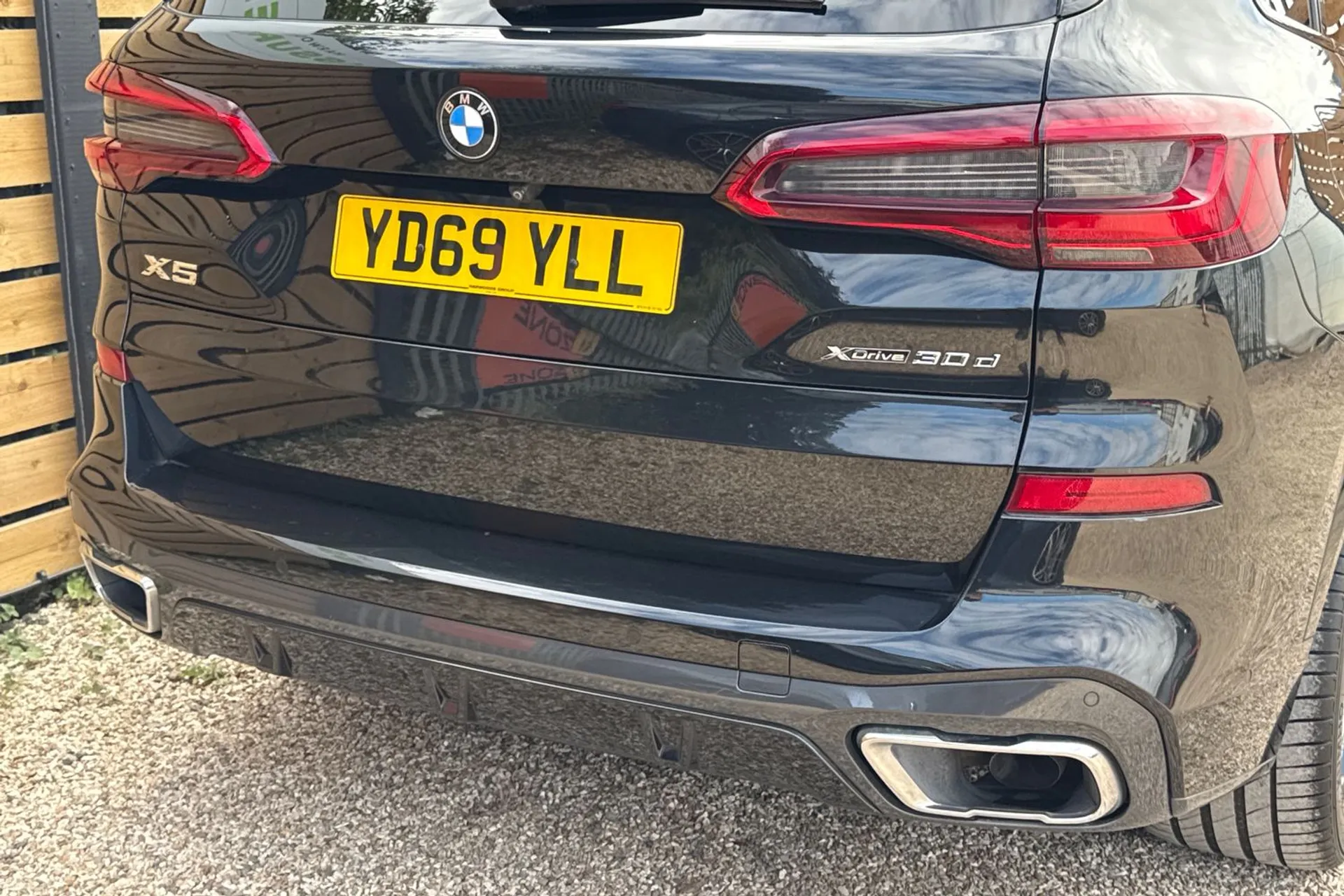 BMW X5 thumbnail image number 18