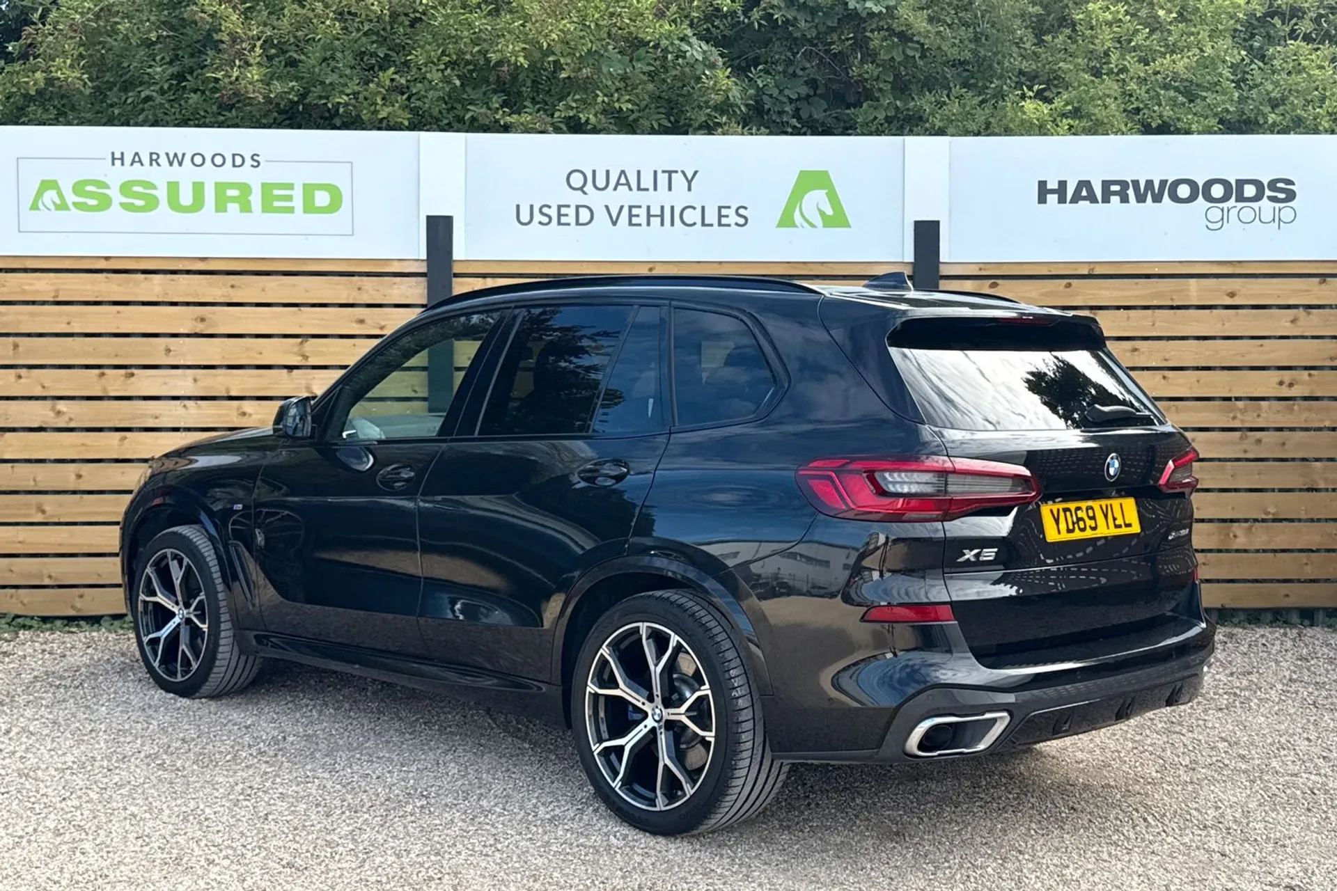 BMW X5 thumbnail image number 10