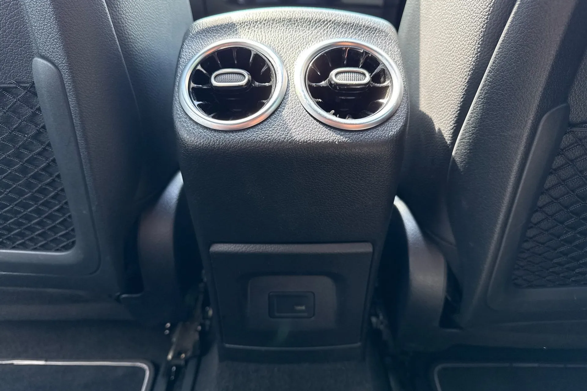 MERCEDES-BENZ A CLASS thumbnail image number 26