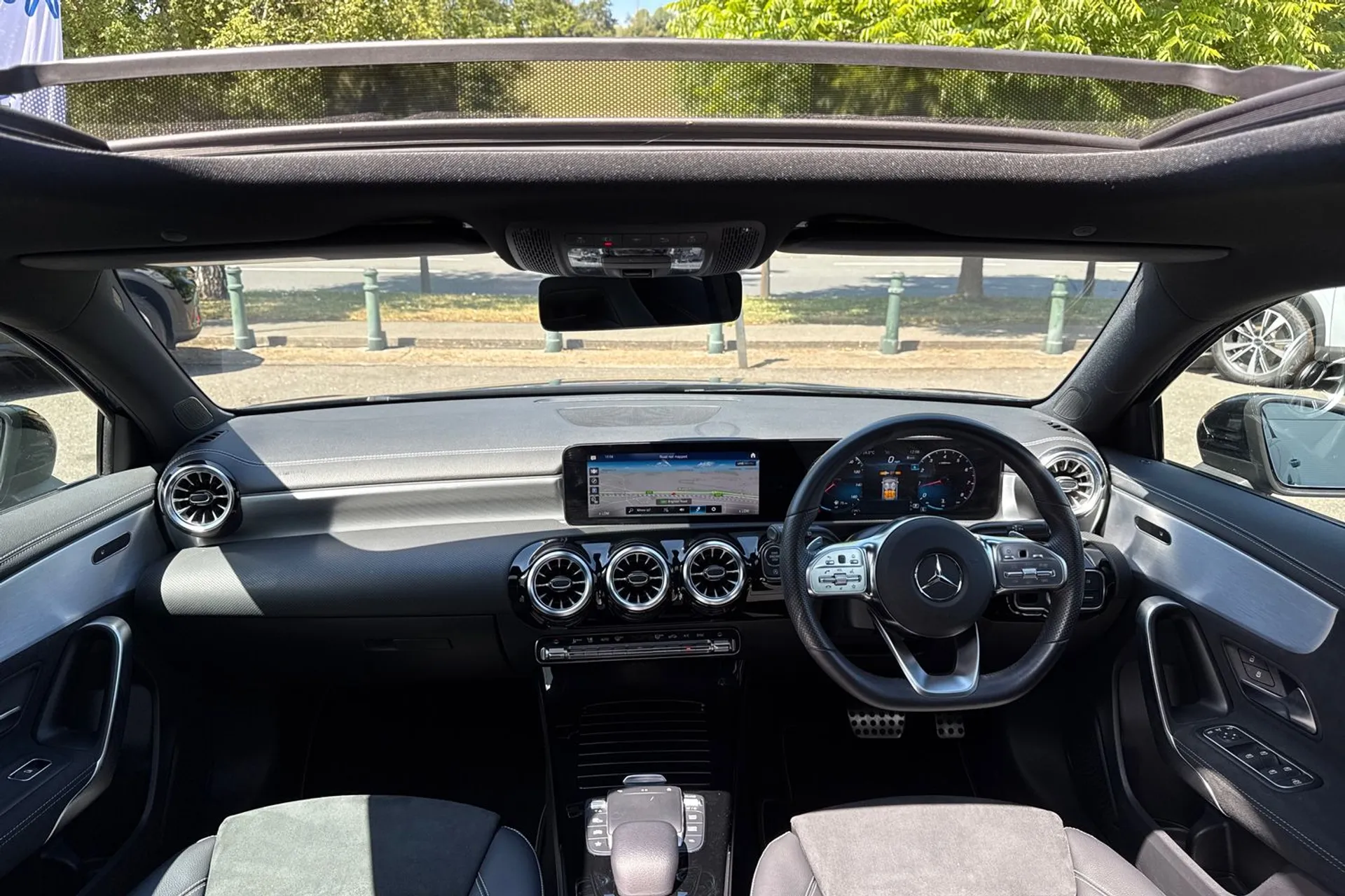 MERCEDES-BENZ A CLASS thumbnail image number 3