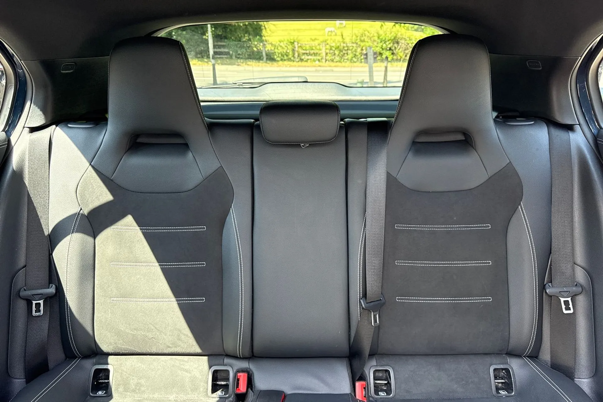 MERCEDES-BENZ A CLASS thumbnail image number 24