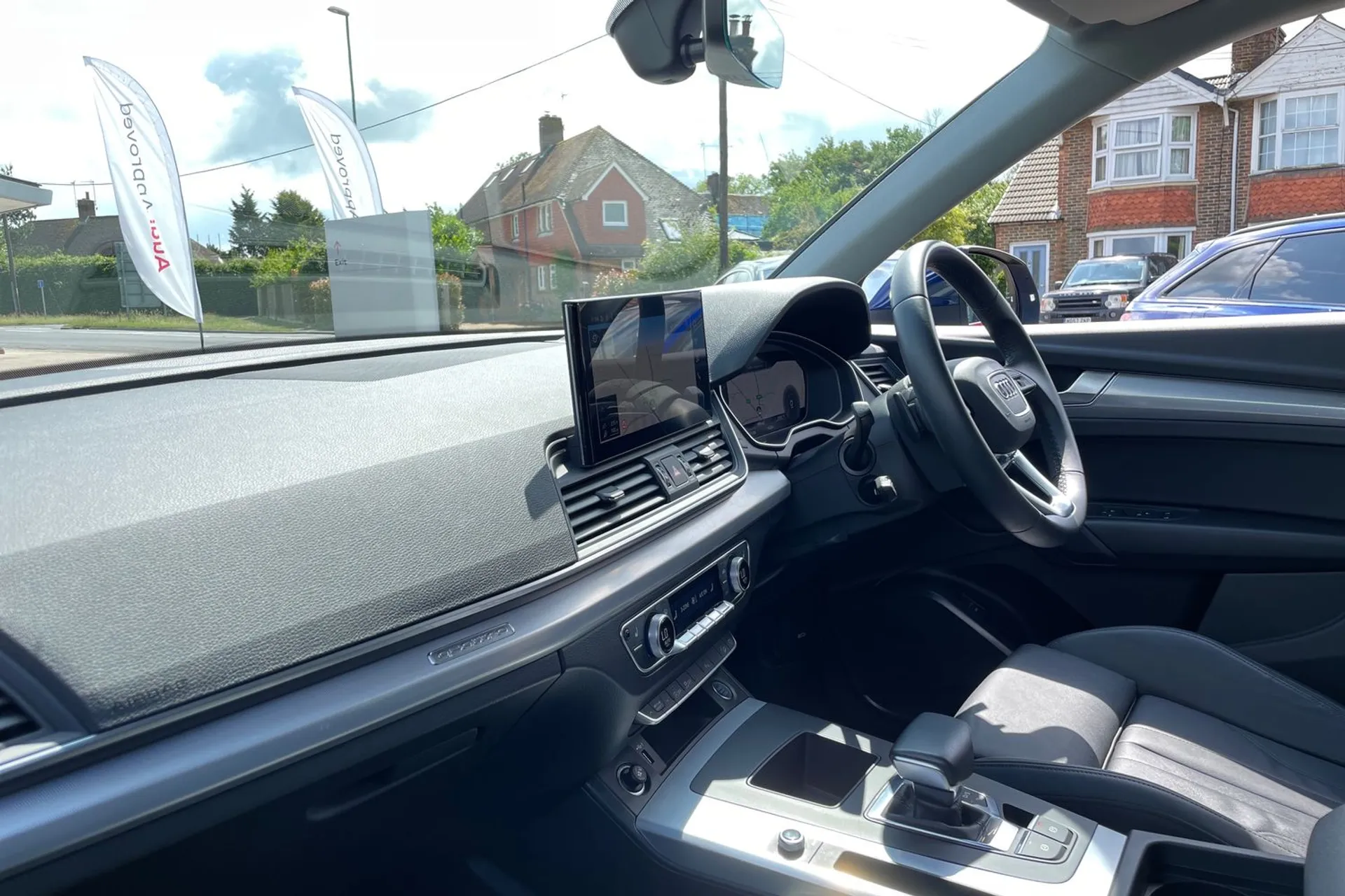 Audi Q5 thumbnail image number 26