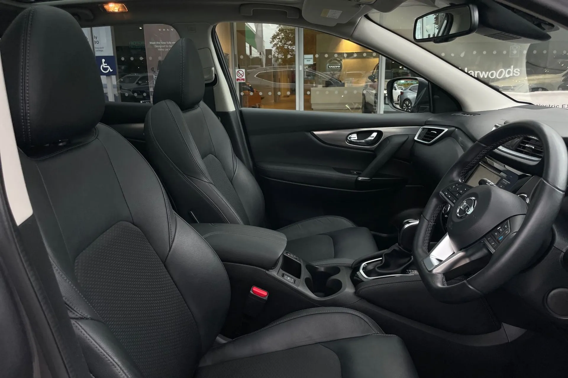 NISSAN QASHQAI thumbnail image number 25