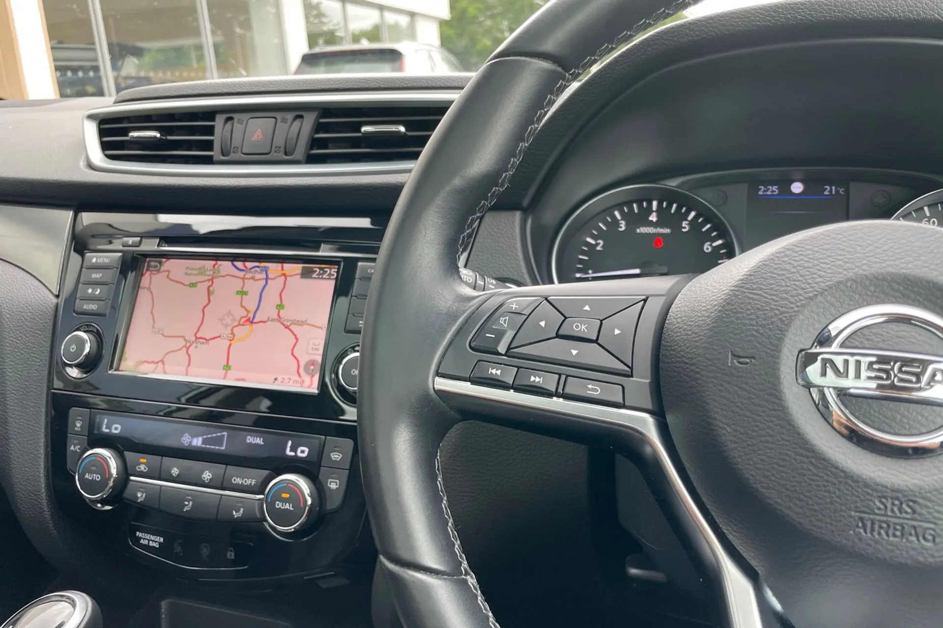 NISSAN QASHQAI thumbnail image number 35