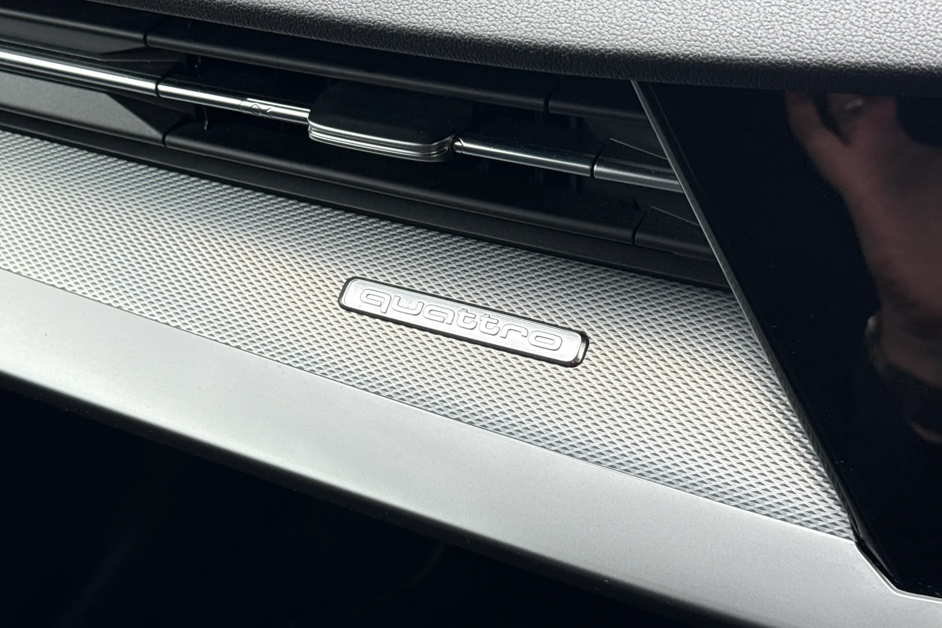 Audi A3 thumbnail image number 29