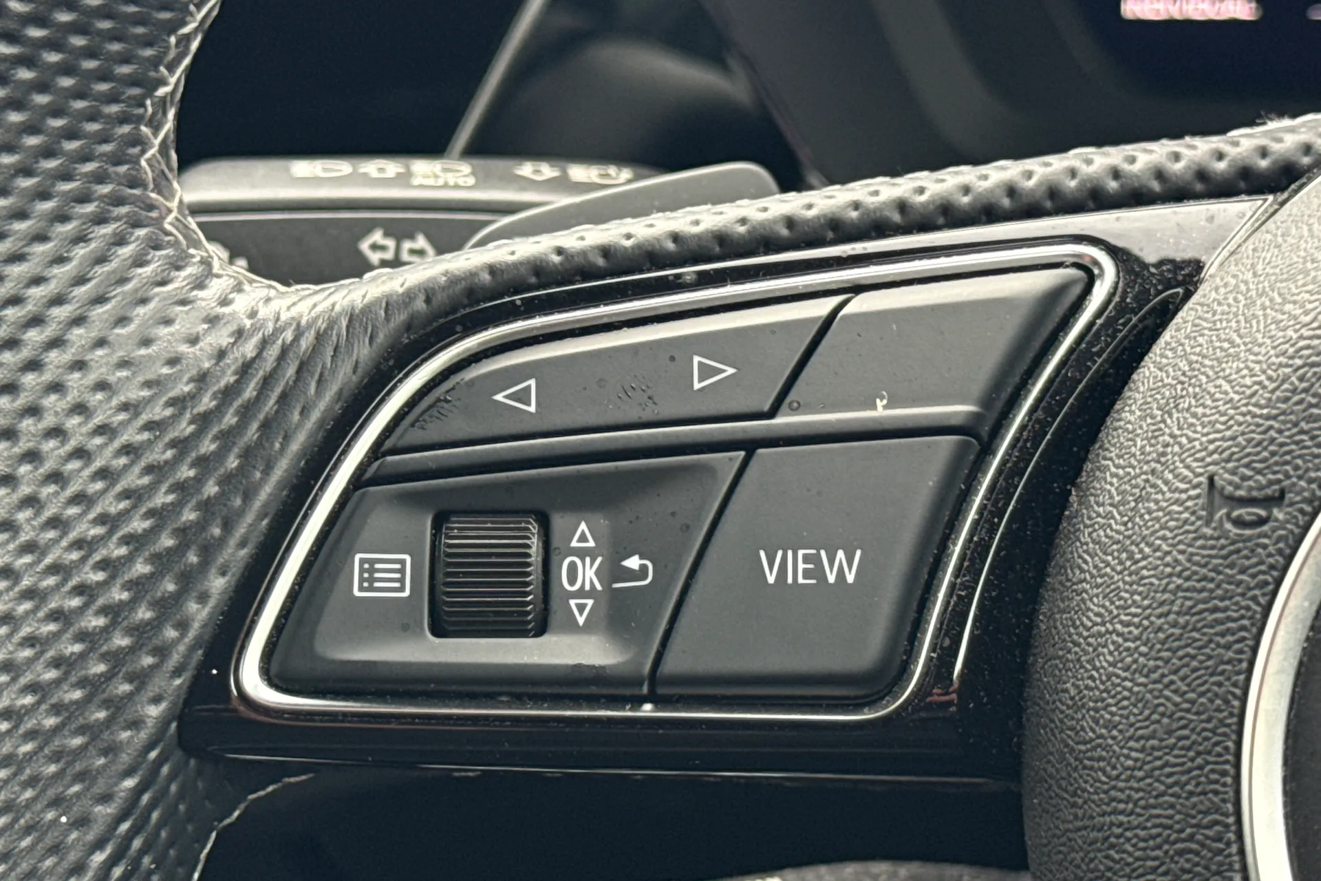 Audi A3 thumbnail image number 12