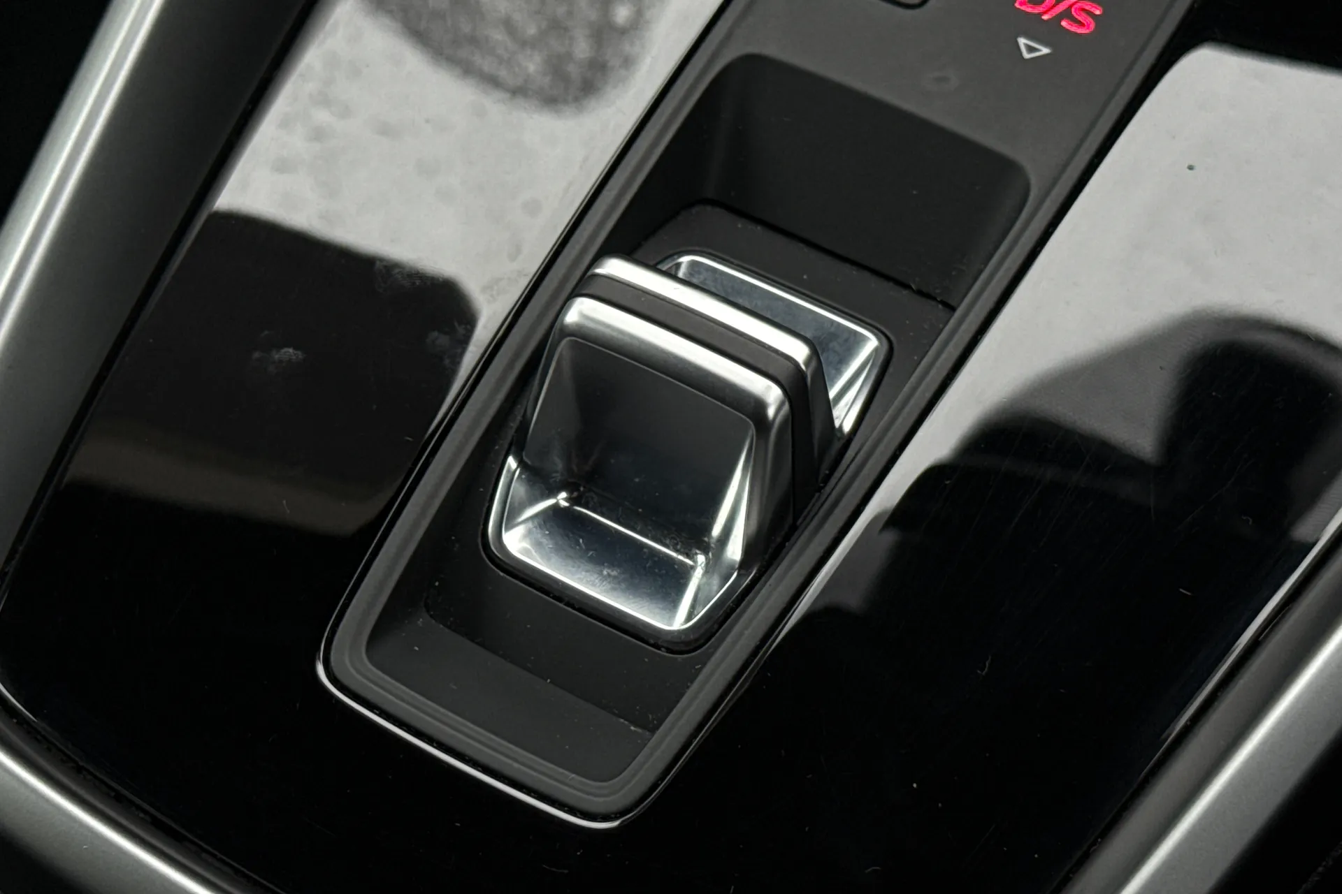 Audi A3 thumbnail image number 25