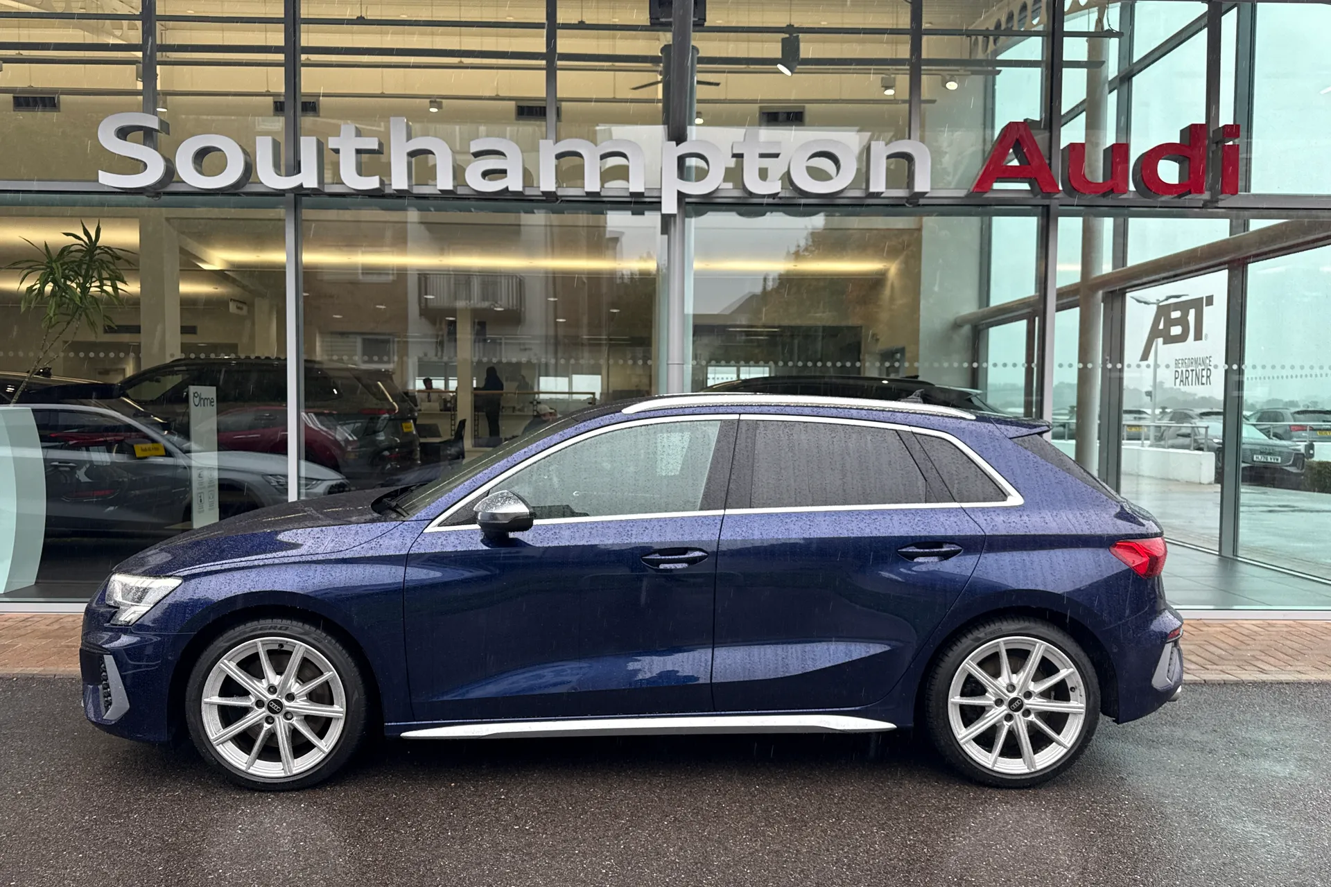 Audi A3 thumbnail image number 46