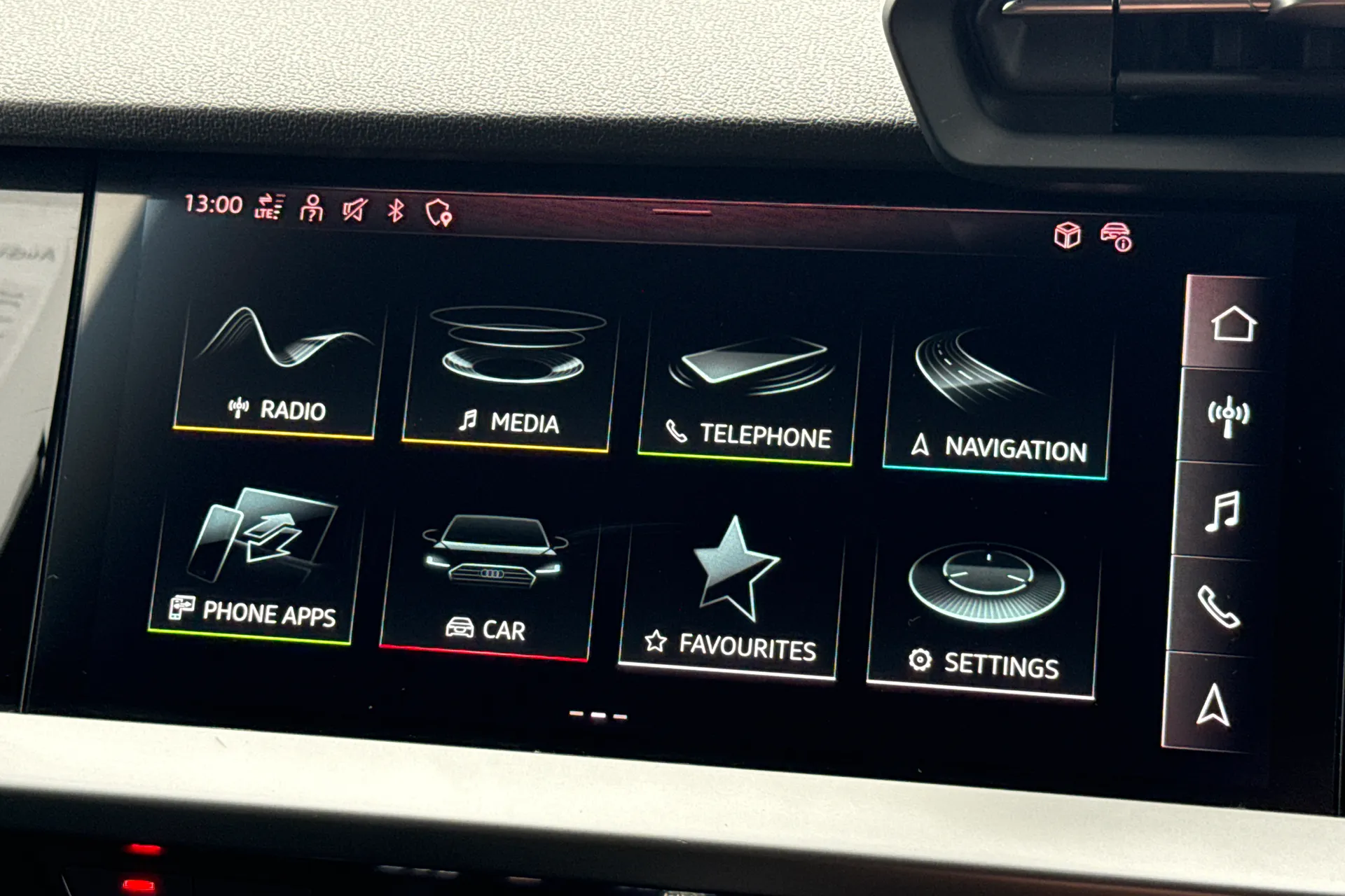 Audi A3 thumbnail image number 16