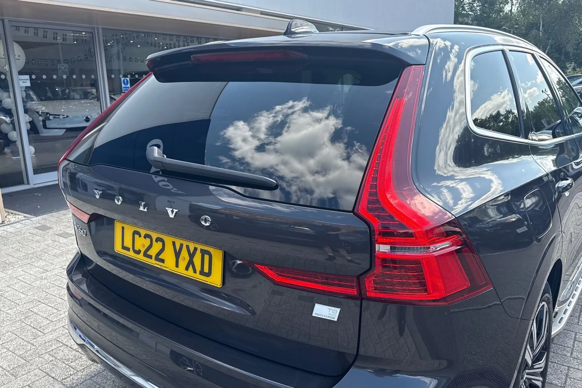 Volvo XC60 thumbnail image number 15
