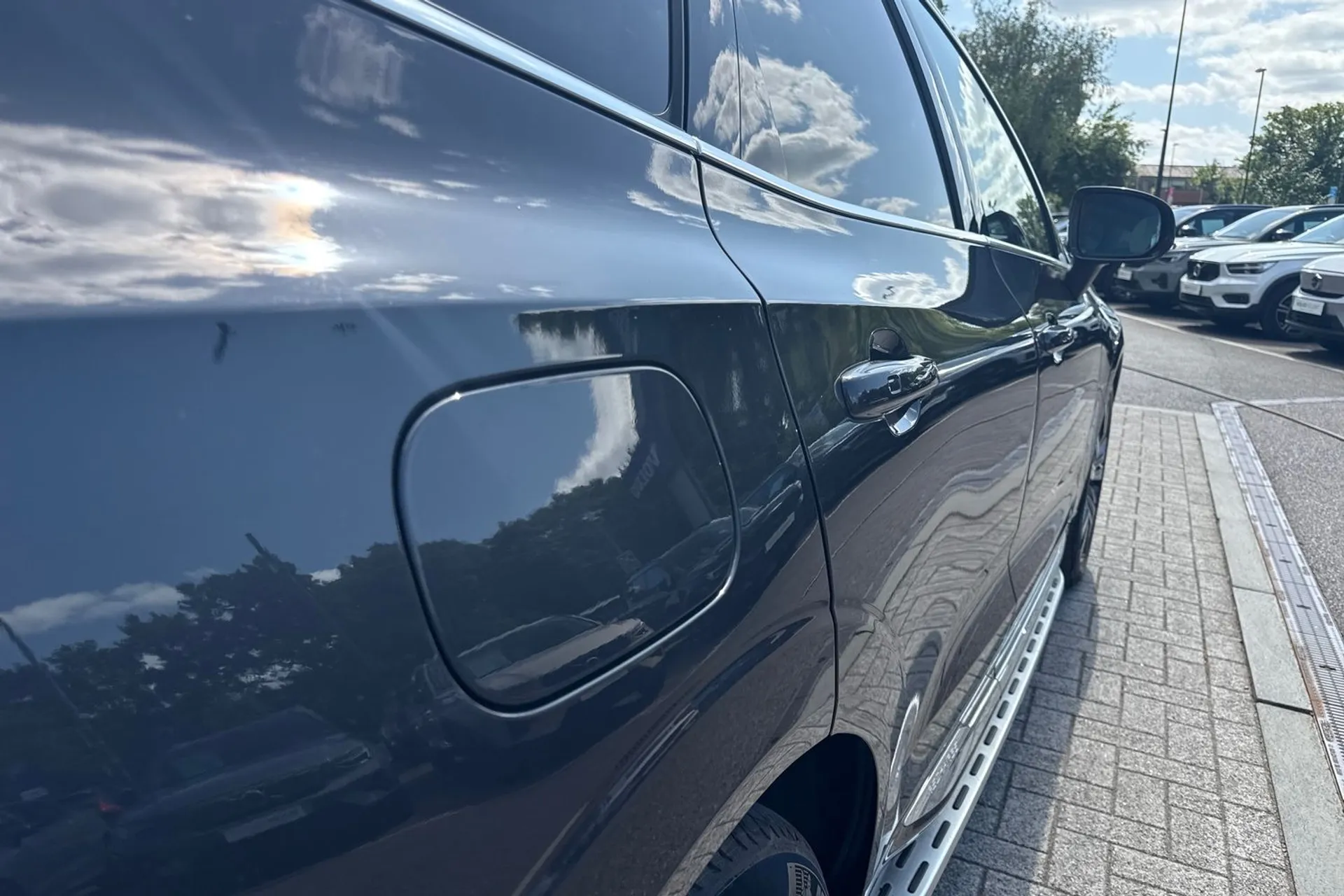 Volvo XC60 thumbnail image number 18