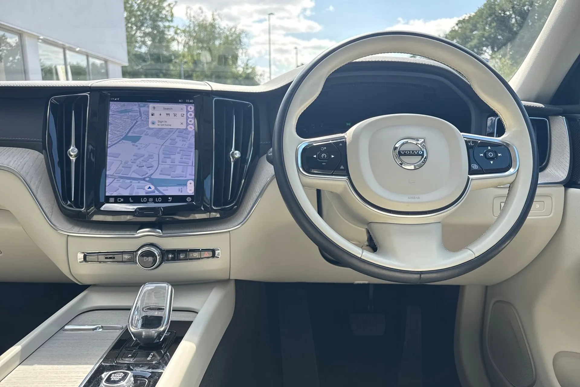 Volvo XC60 thumbnail image number 33