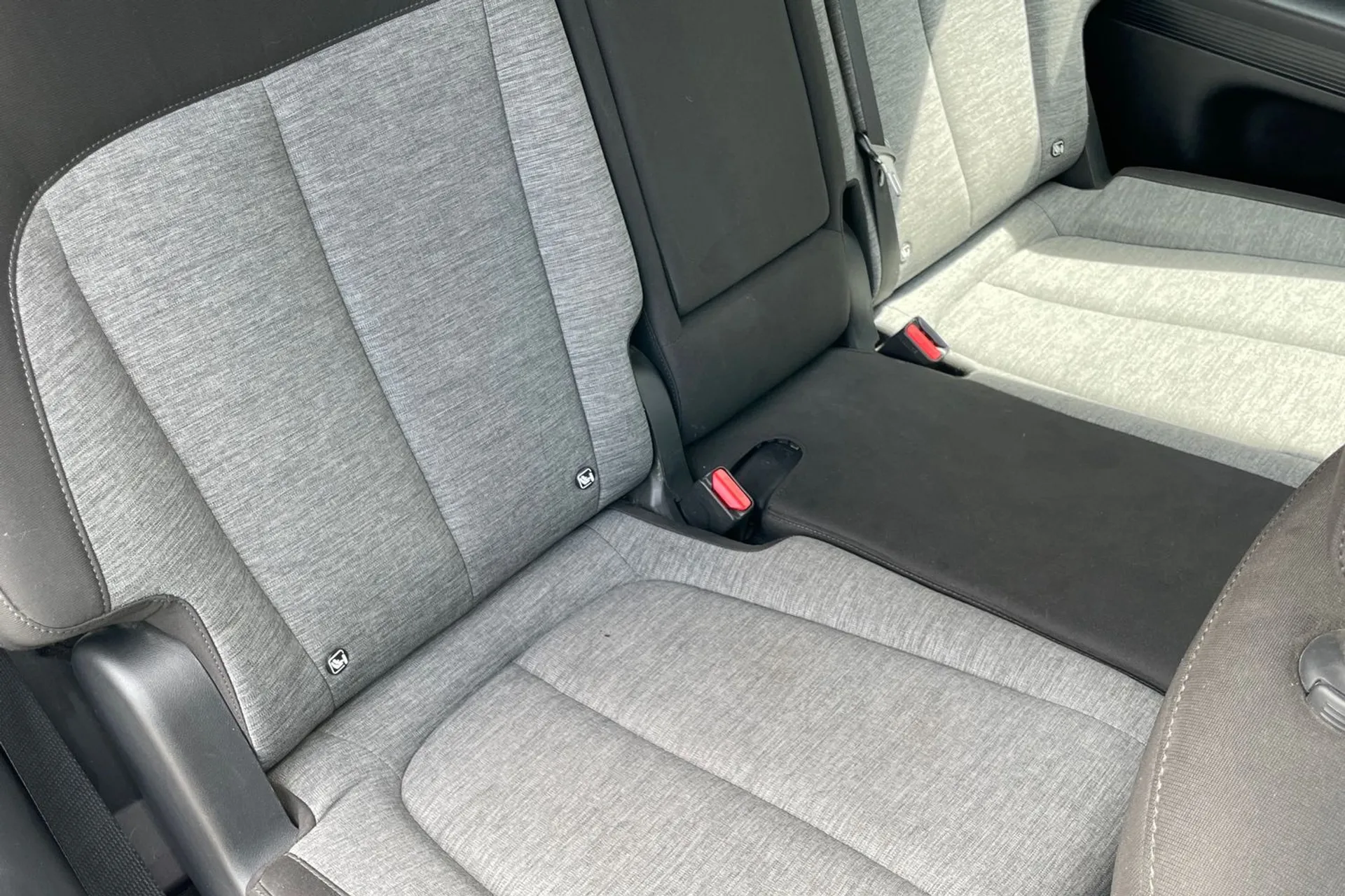 HYUNDAI IONIQ 5 thumbnail image number 24