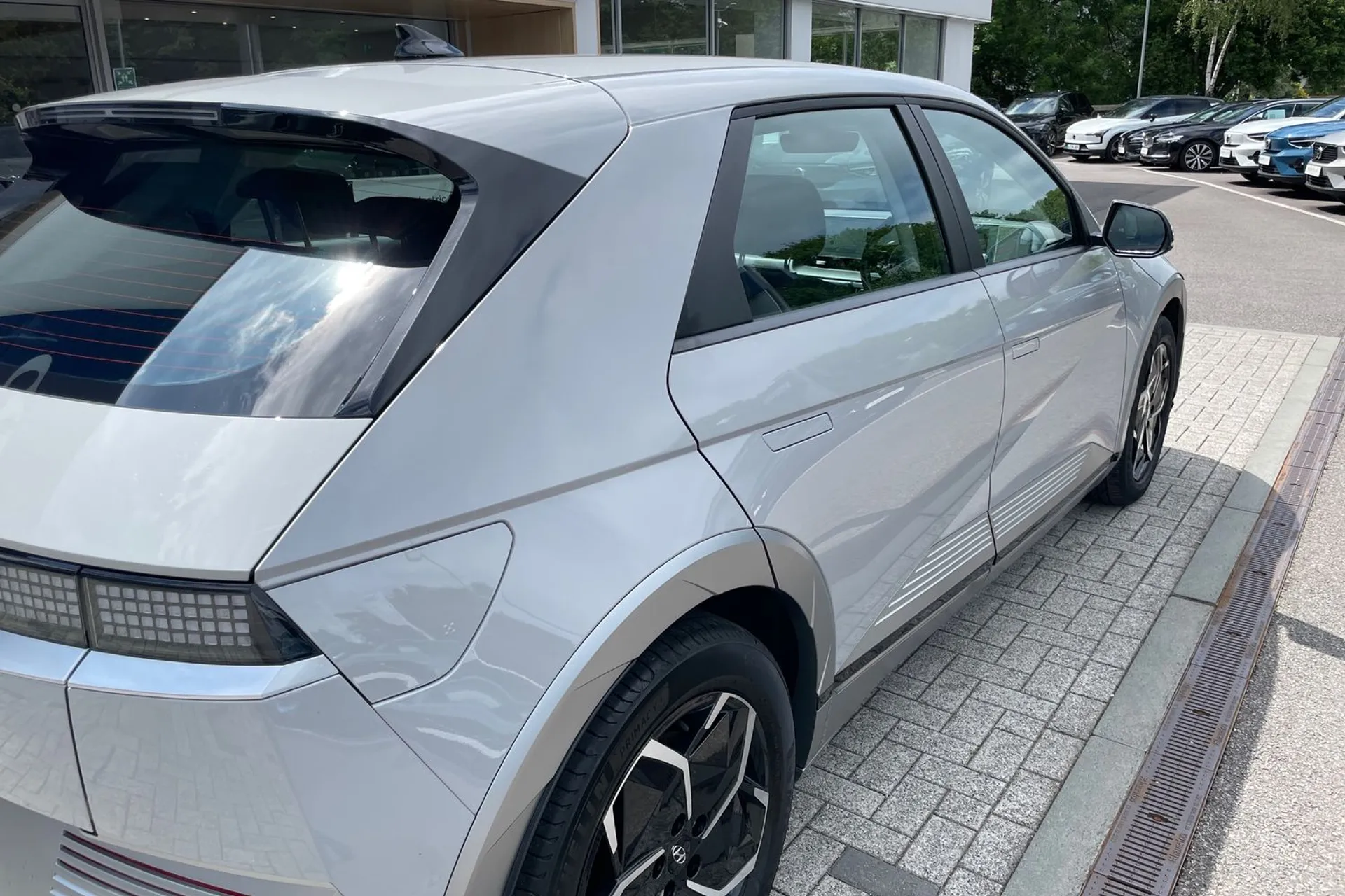 HYUNDAI IONIQ 5 thumbnail image number 14
