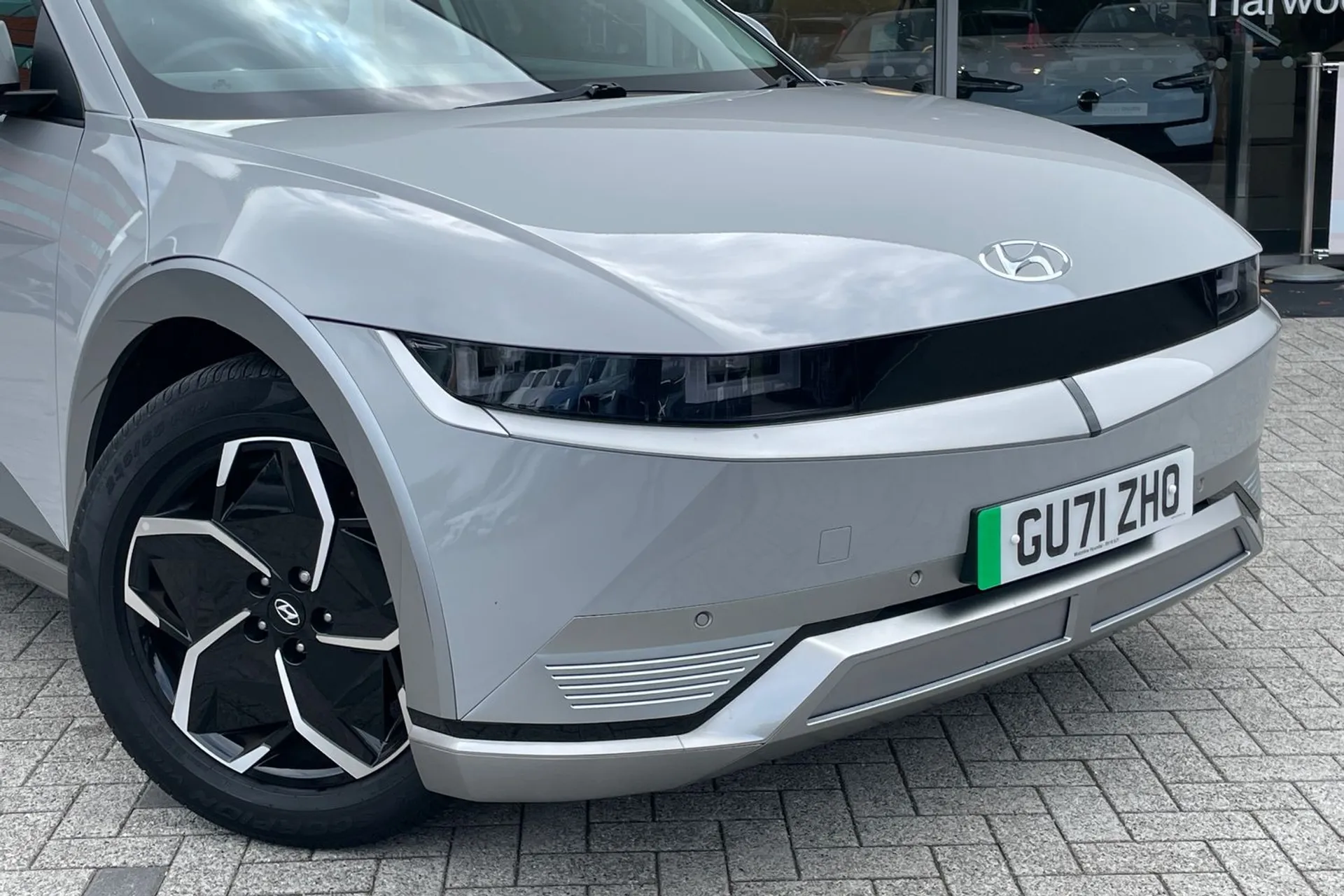 HYUNDAI IONIQ 5 thumbnail image number 6