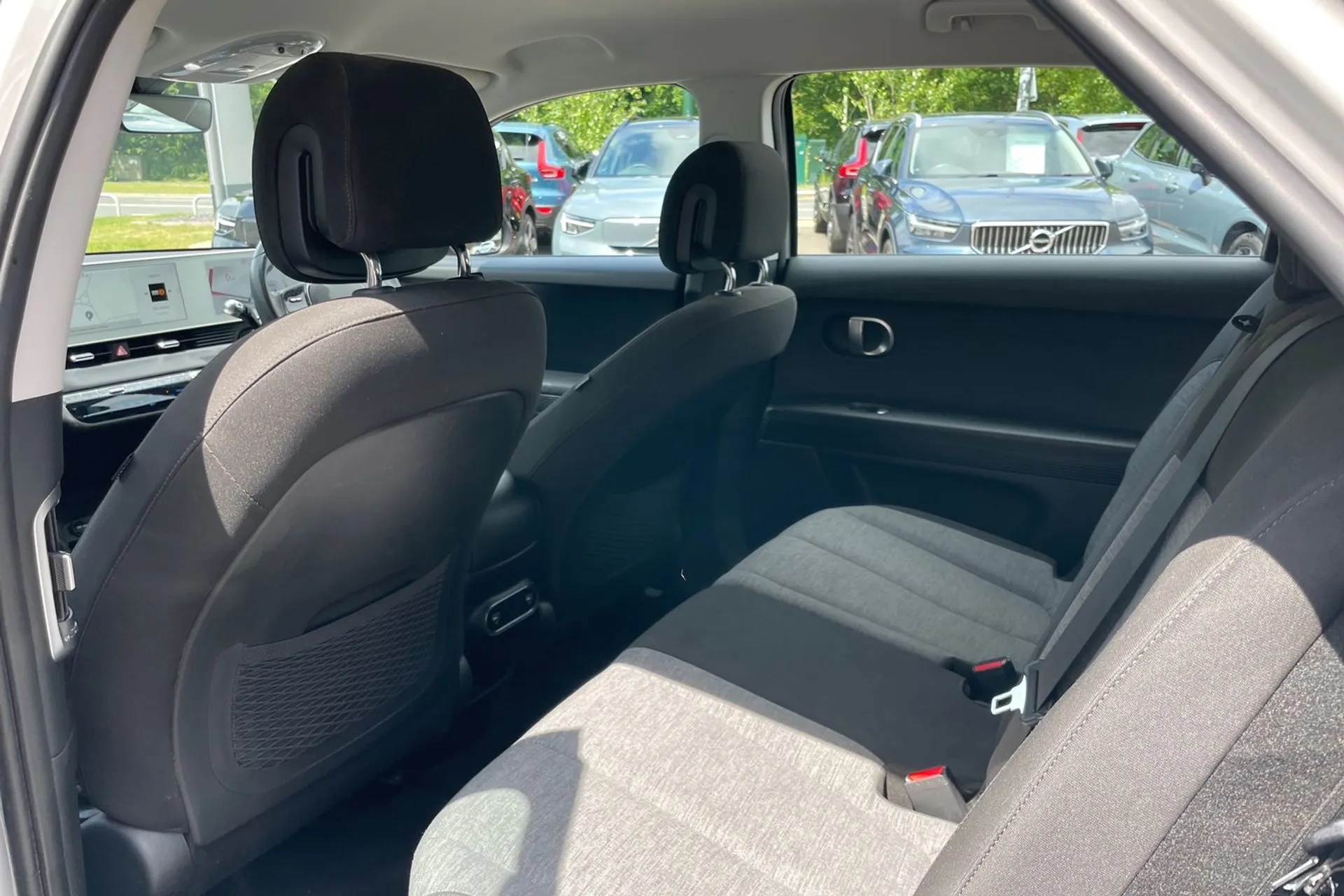 HYUNDAI IONIQ 5 thumbnail image number 29