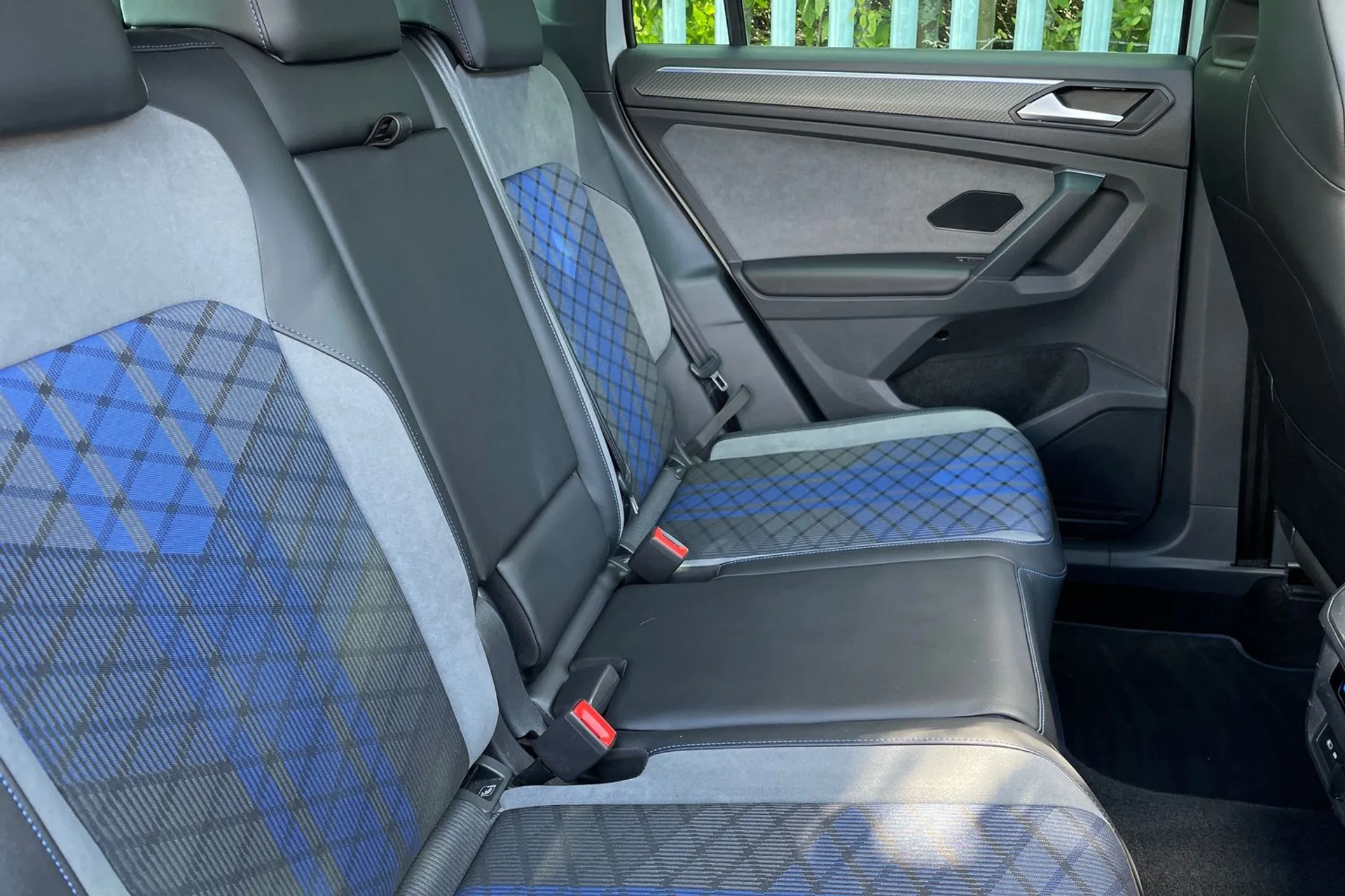 VOLKSWAGEN TIGUAN thumbnail image number 19