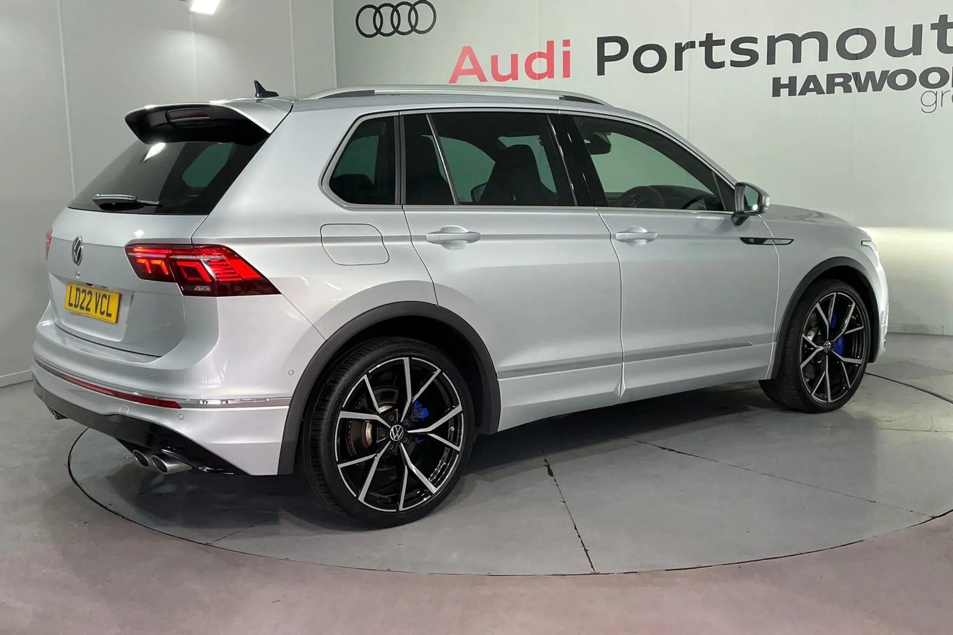 VOLKSWAGEN TIGUAN thumbnail image number 7