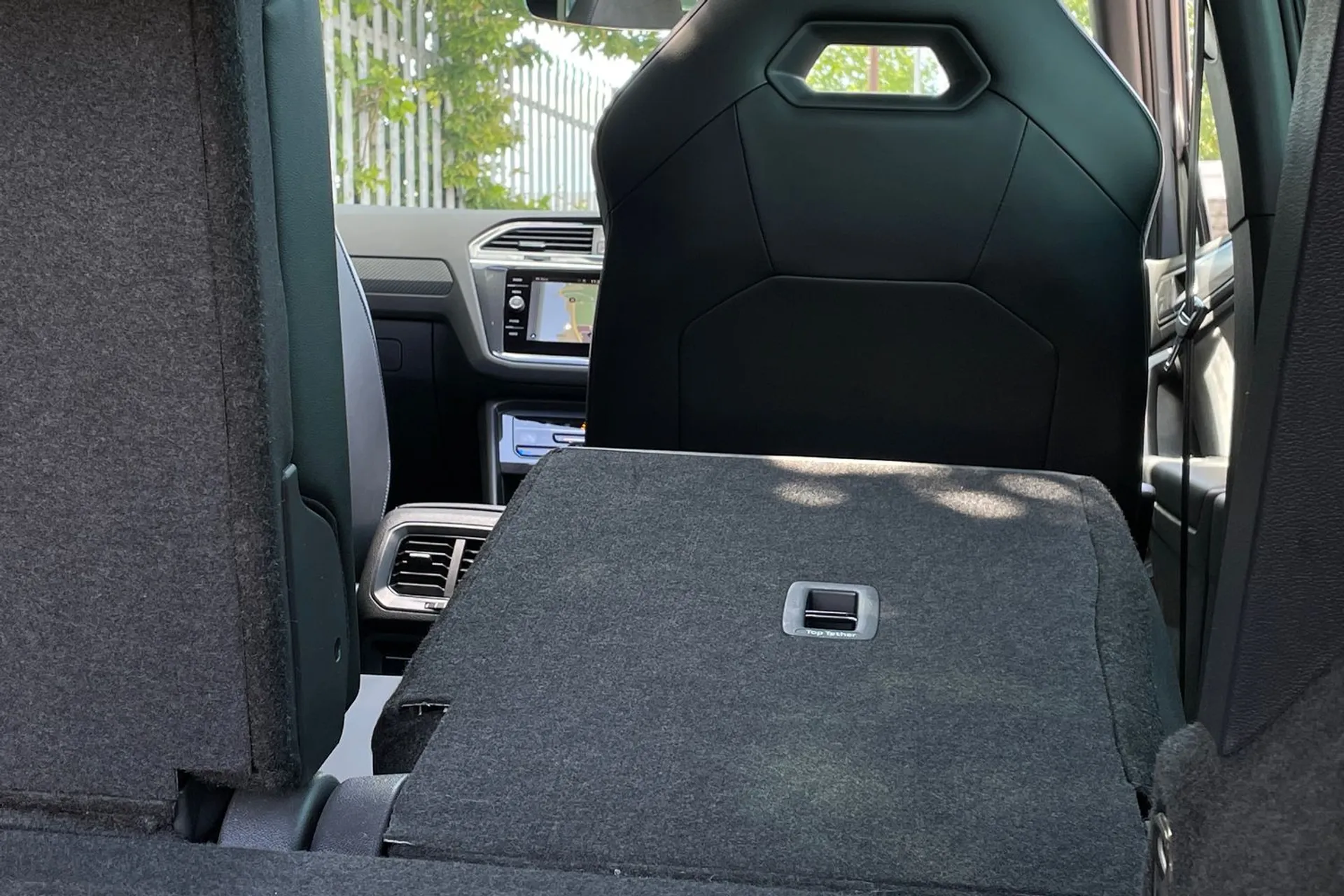 VOLKSWAGEN TIGUAN thumbnail image number 21