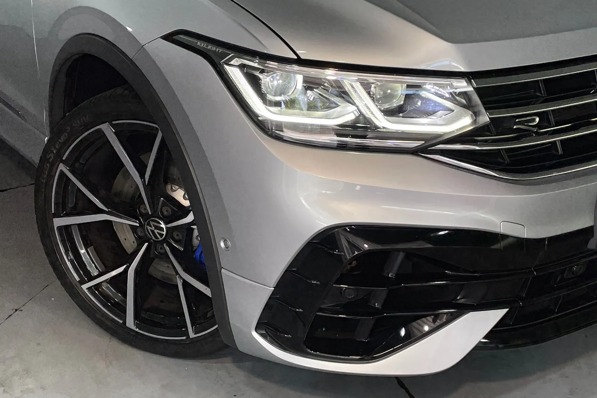 VOLKSWAGEN TIGUAN thumbnail image number 6