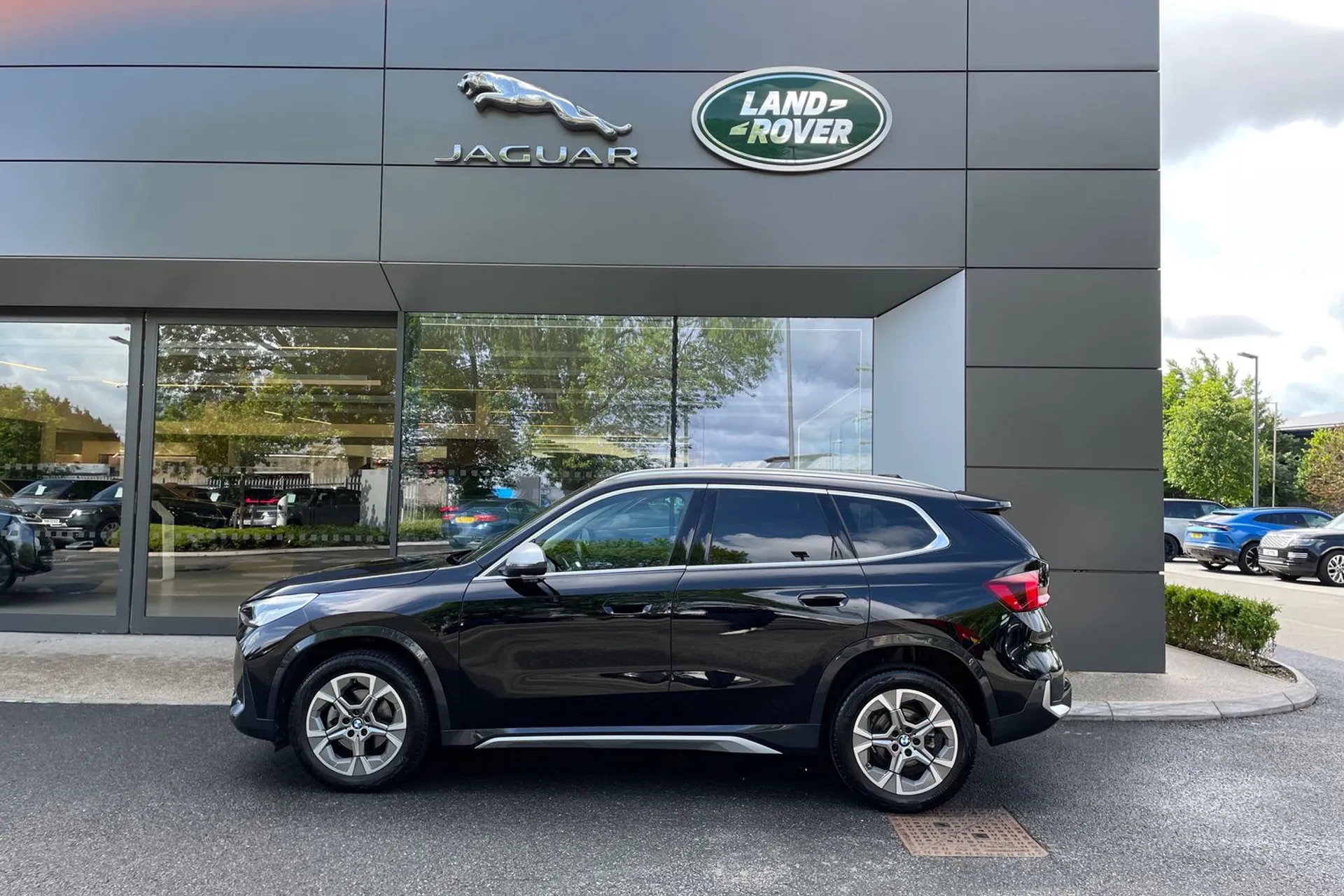 BMW X1 thumbnail image number 25
