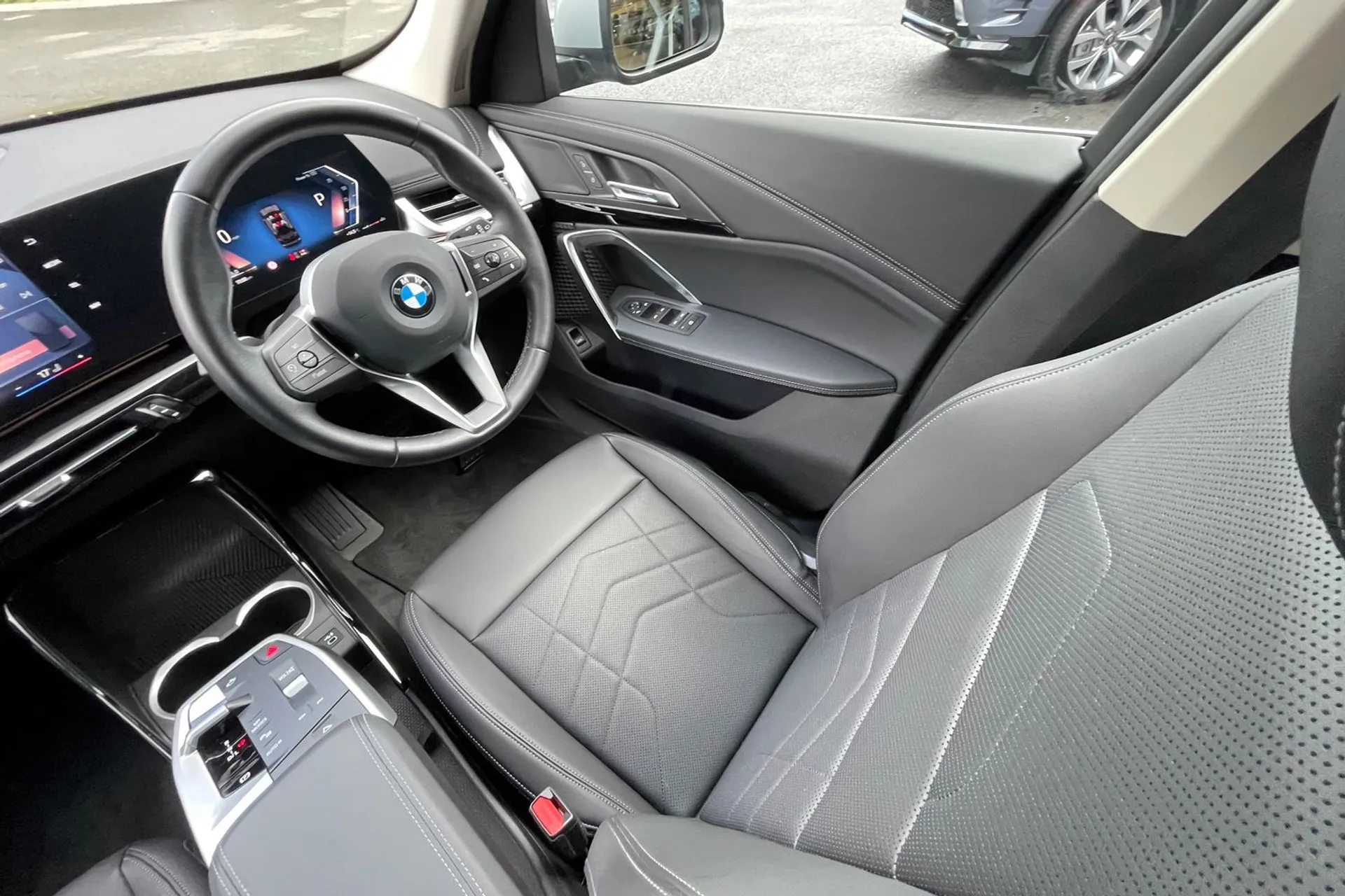 BMW X1 thumbnail image number 14